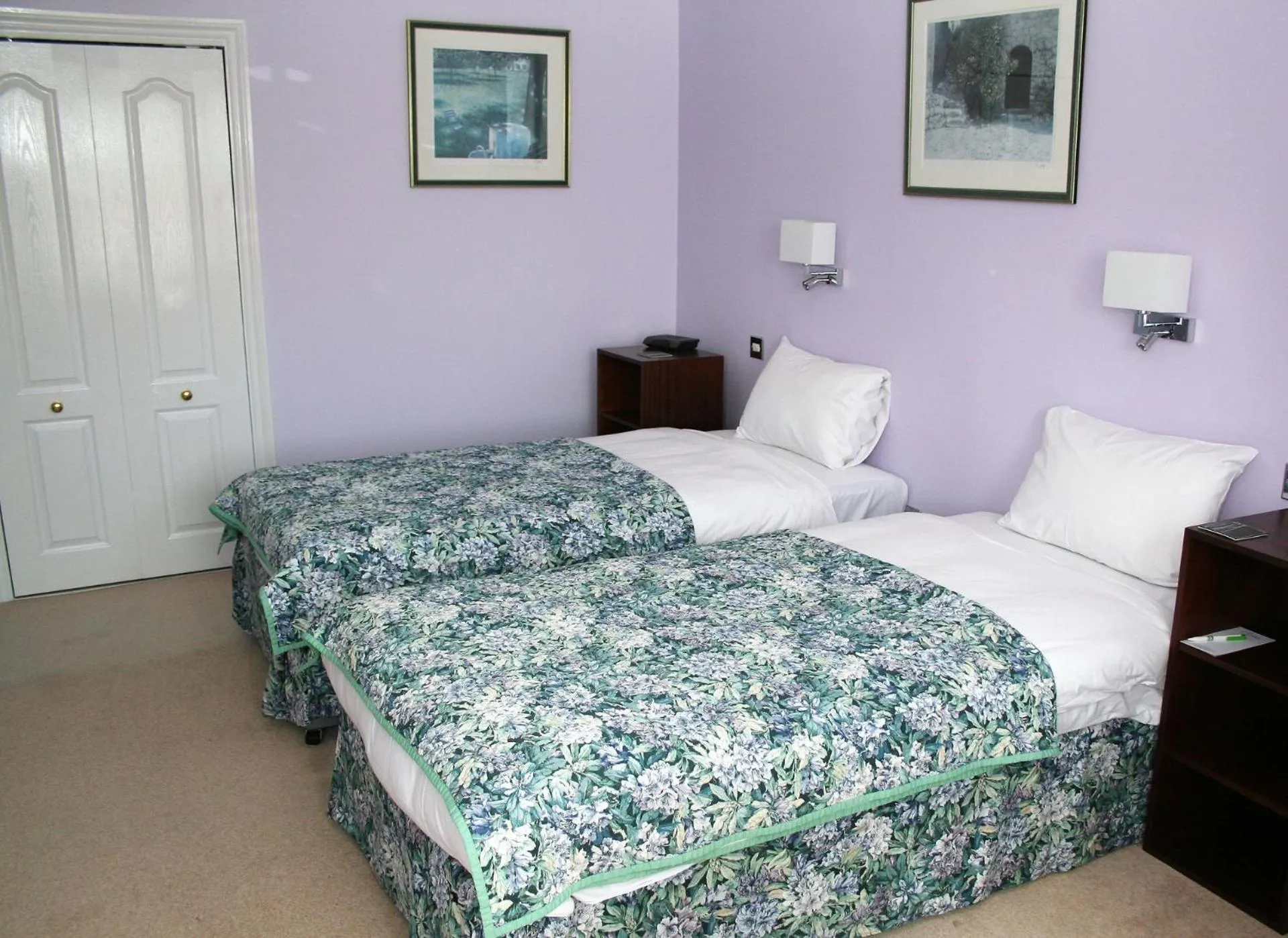 Bedroom, Bed in Chiseldon House Hotel