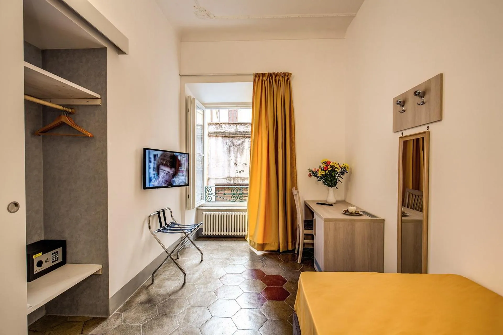 Bedroom, Bed in Feronia Guest house