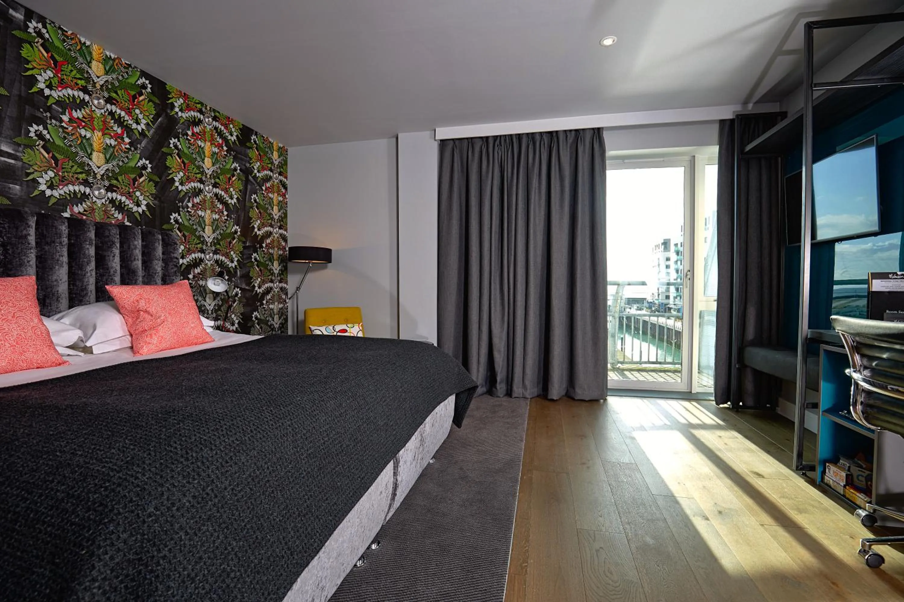 Bedroom, Bed in Malmaison Brighton
