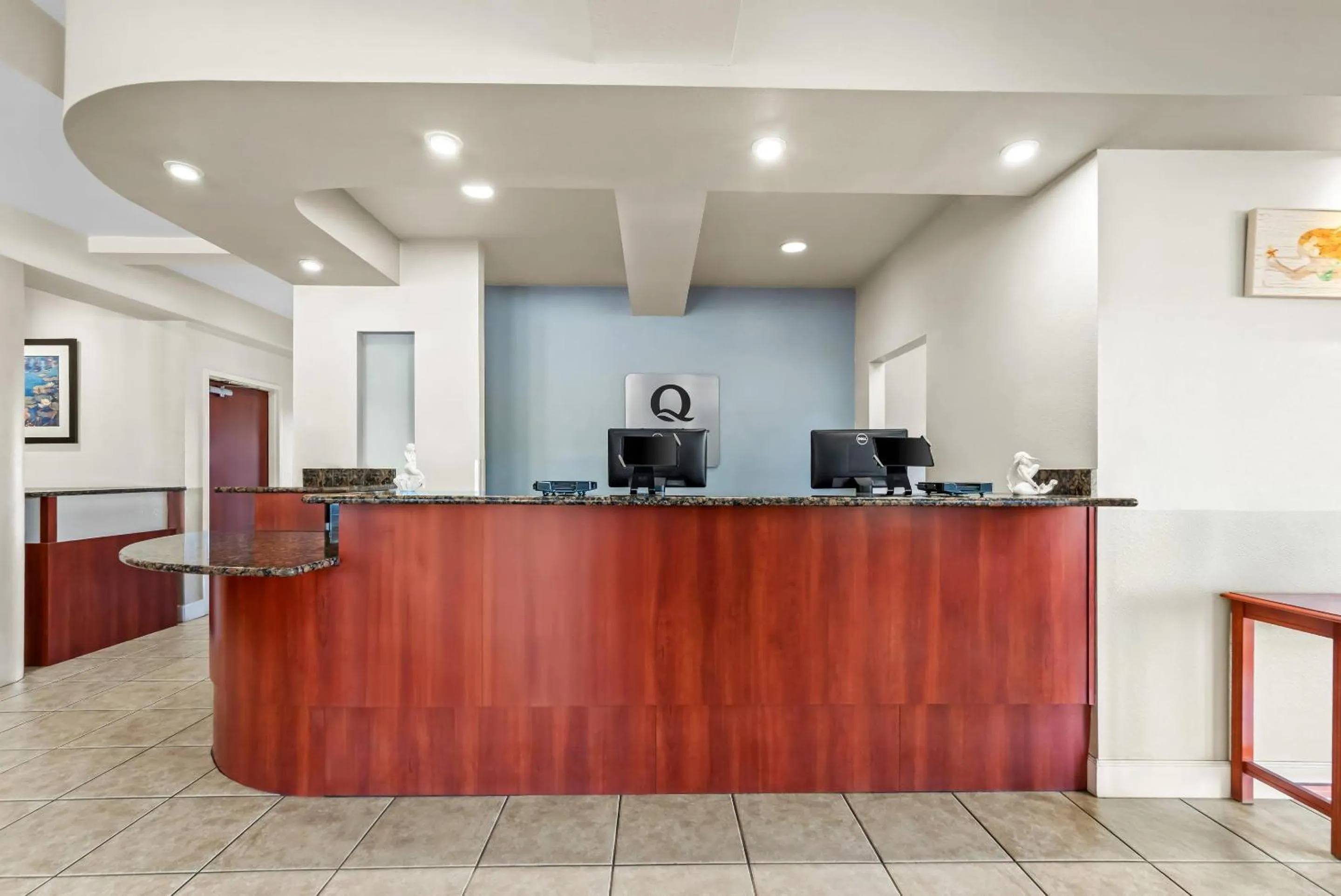 Lobby or reception in Quality Inn Weeki Wachee - Spring Hill