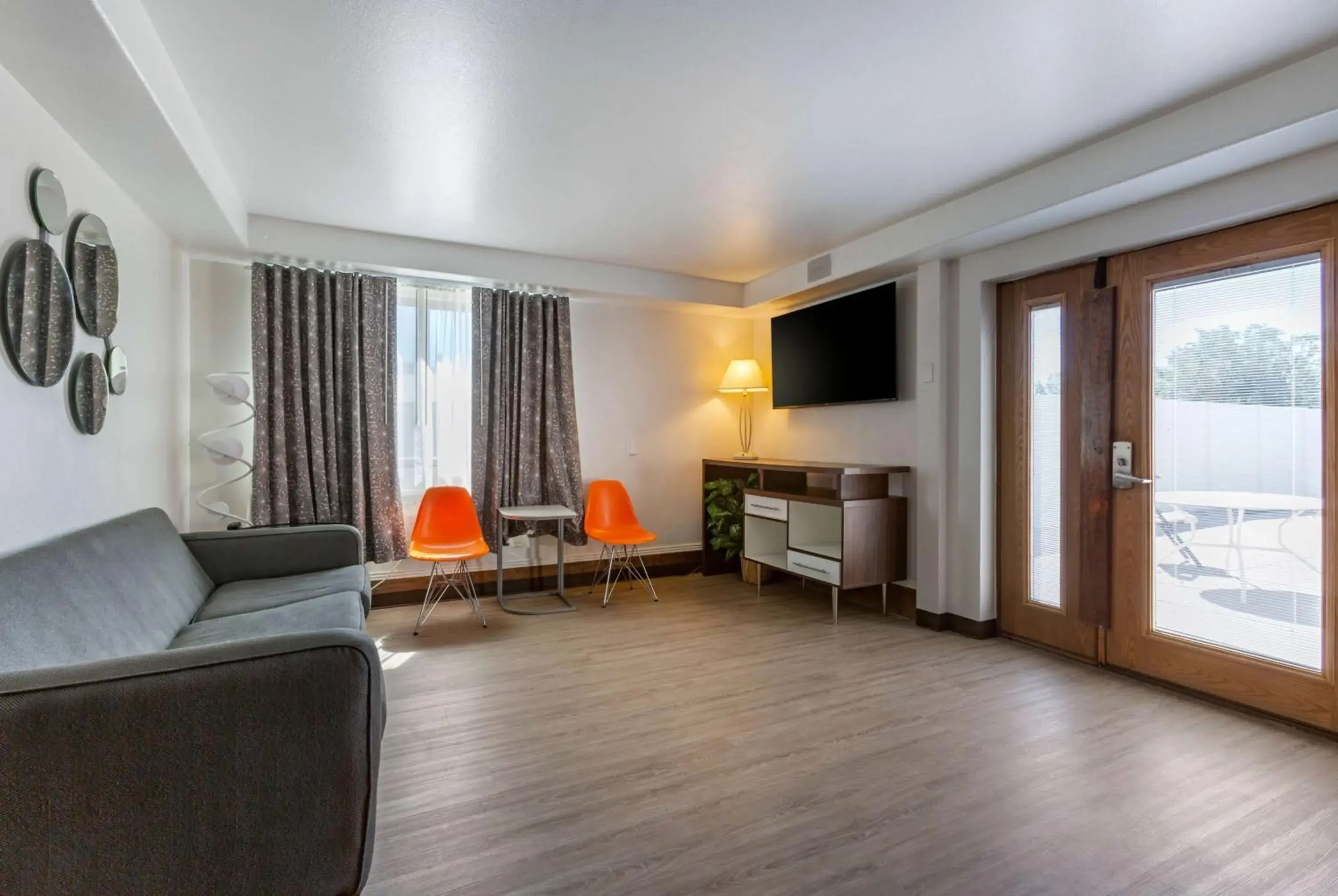 Bed in Howard Johnson by Wyndham Billings Bed in Howard Johnson by Wyndham Billings