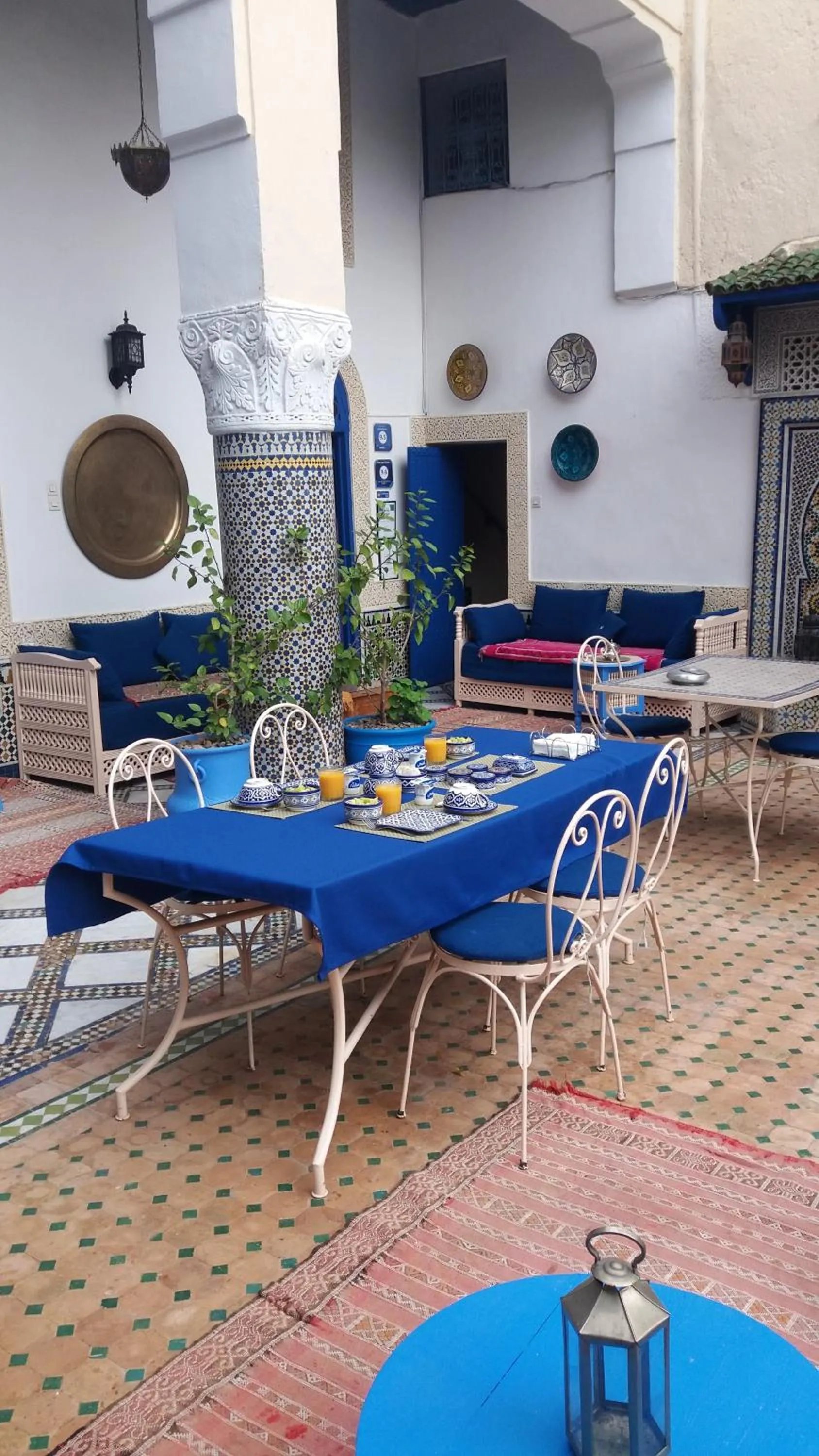 Restaurant/places to eat in Riad Jean Claude