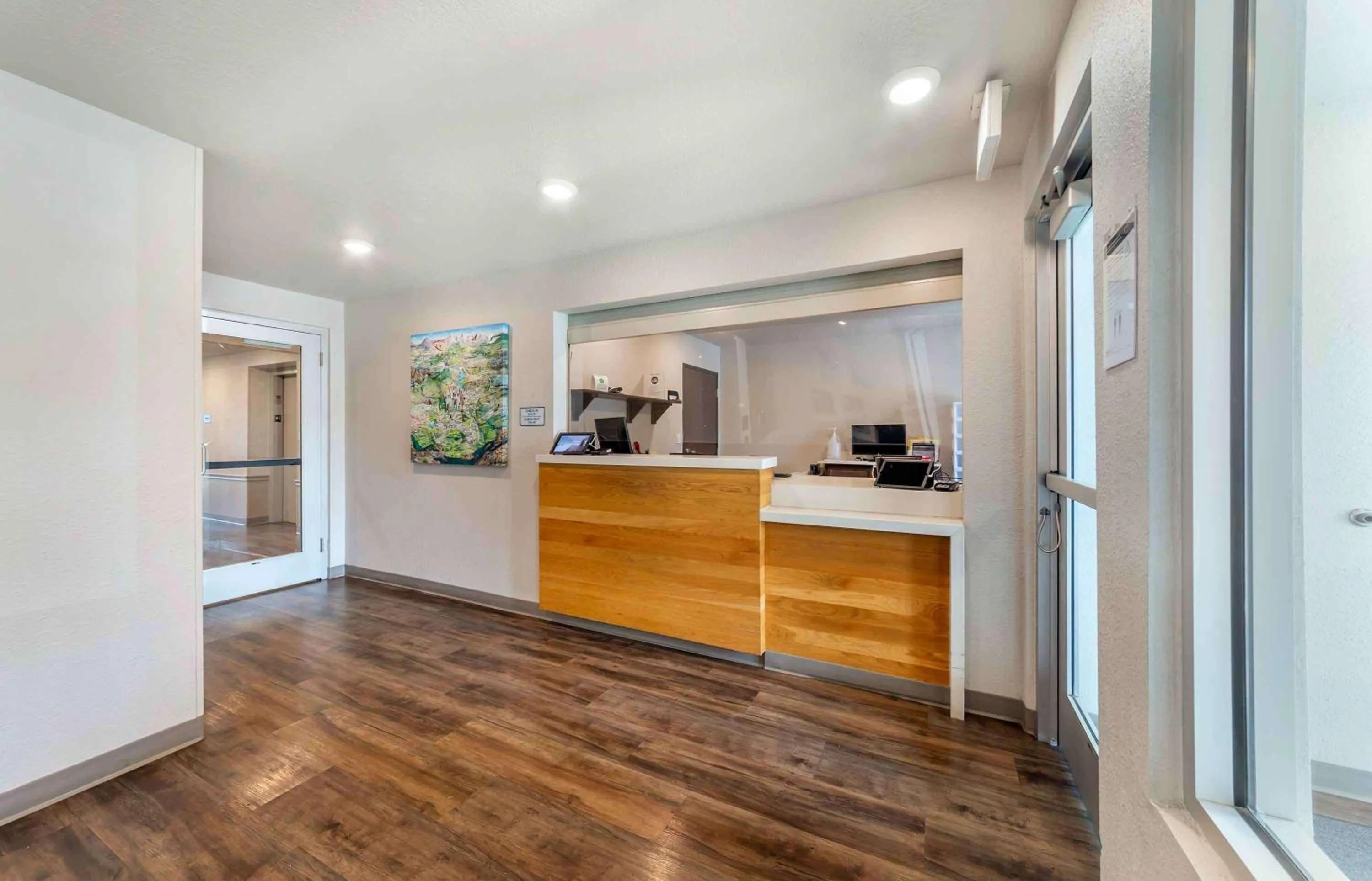 Lobby or reception in Extended Stay America Select Suites - Deerfield Beach