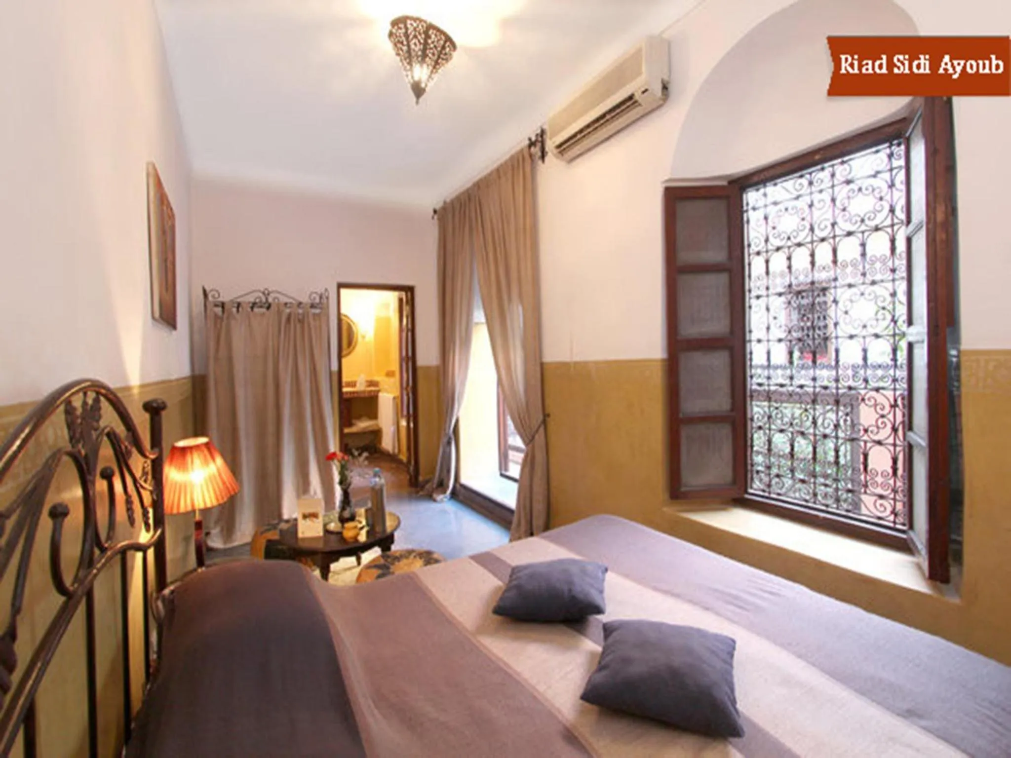 Day, Bed in Riad Sidi Ayoub