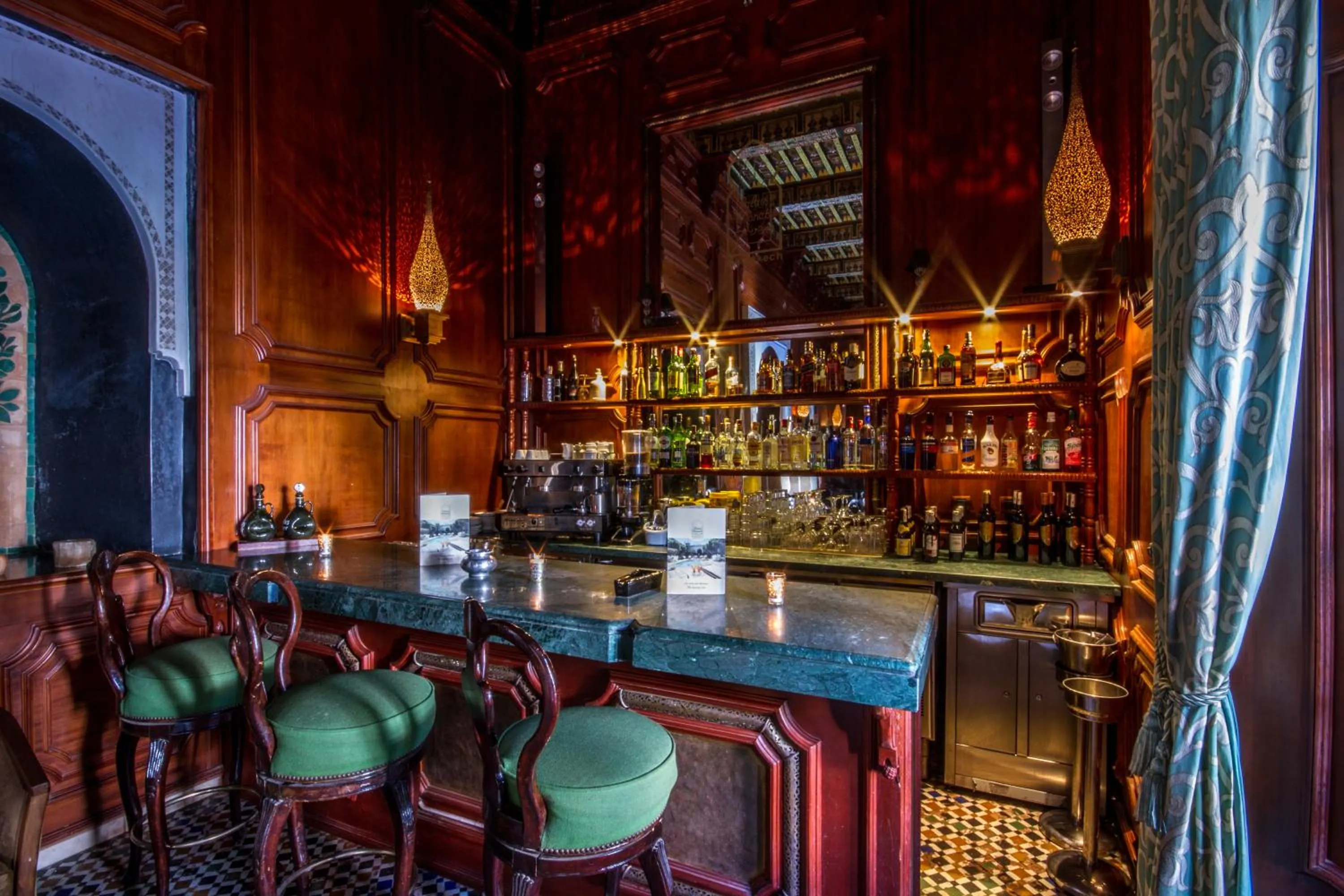 Lounge or bar in Palais Dar Donab