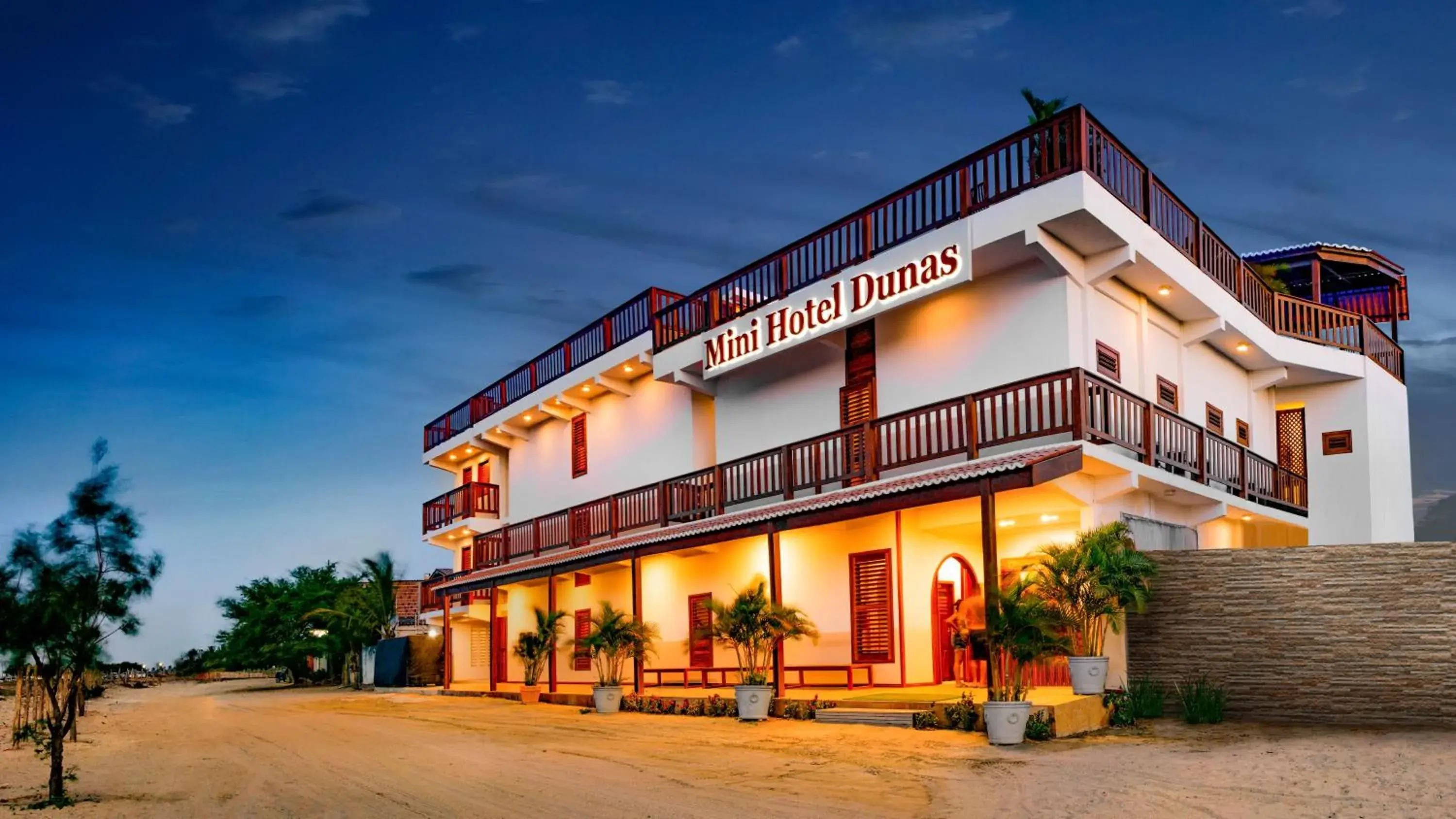 Property building in Mini Hotel Dunas Property building in Mini Hotel Dunas