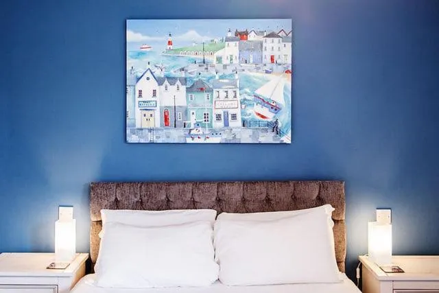 Bedroom in The Montana