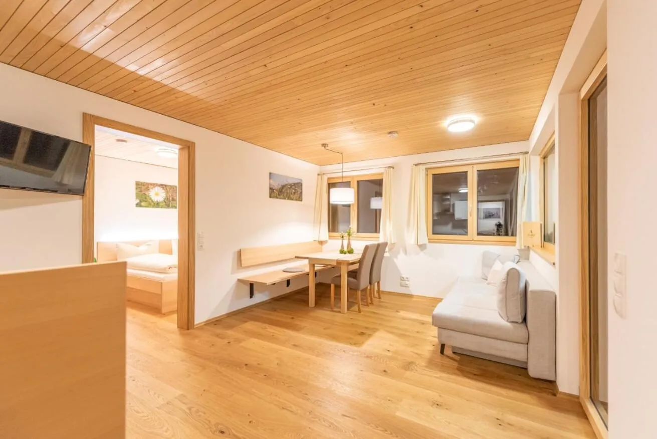 Decorative detail in Wiesenhof Rusch