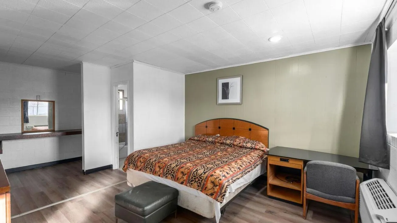 Stardust Motel Inn - East Side