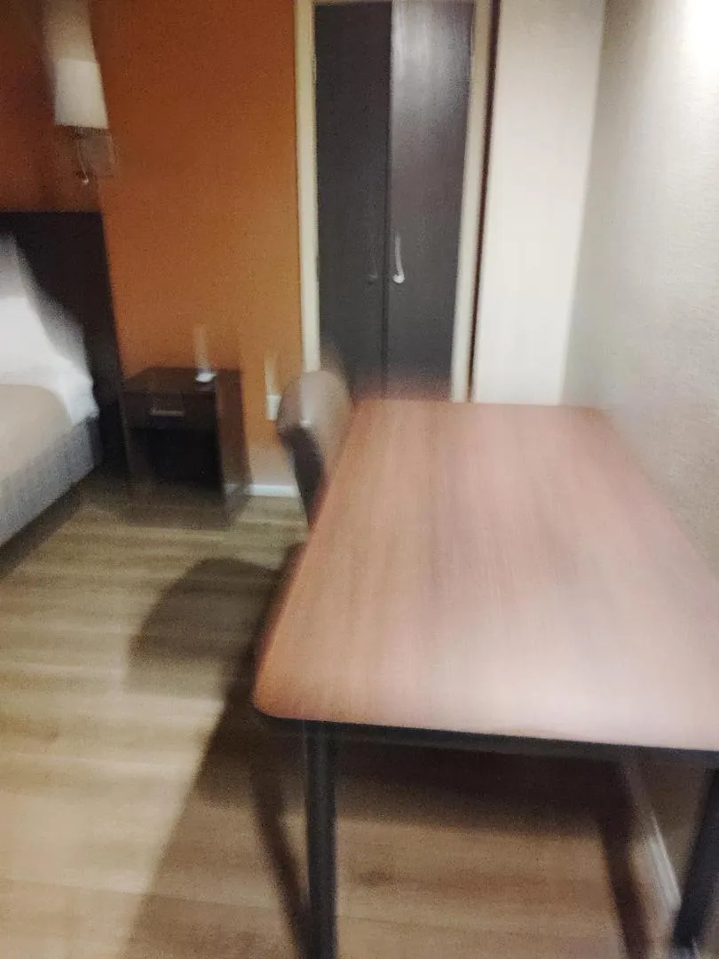 Bedroom in Americas Best Value Inn Caldwell