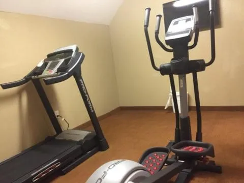 Fitness centre/facilities in Americas Best Value Inn Caldwell