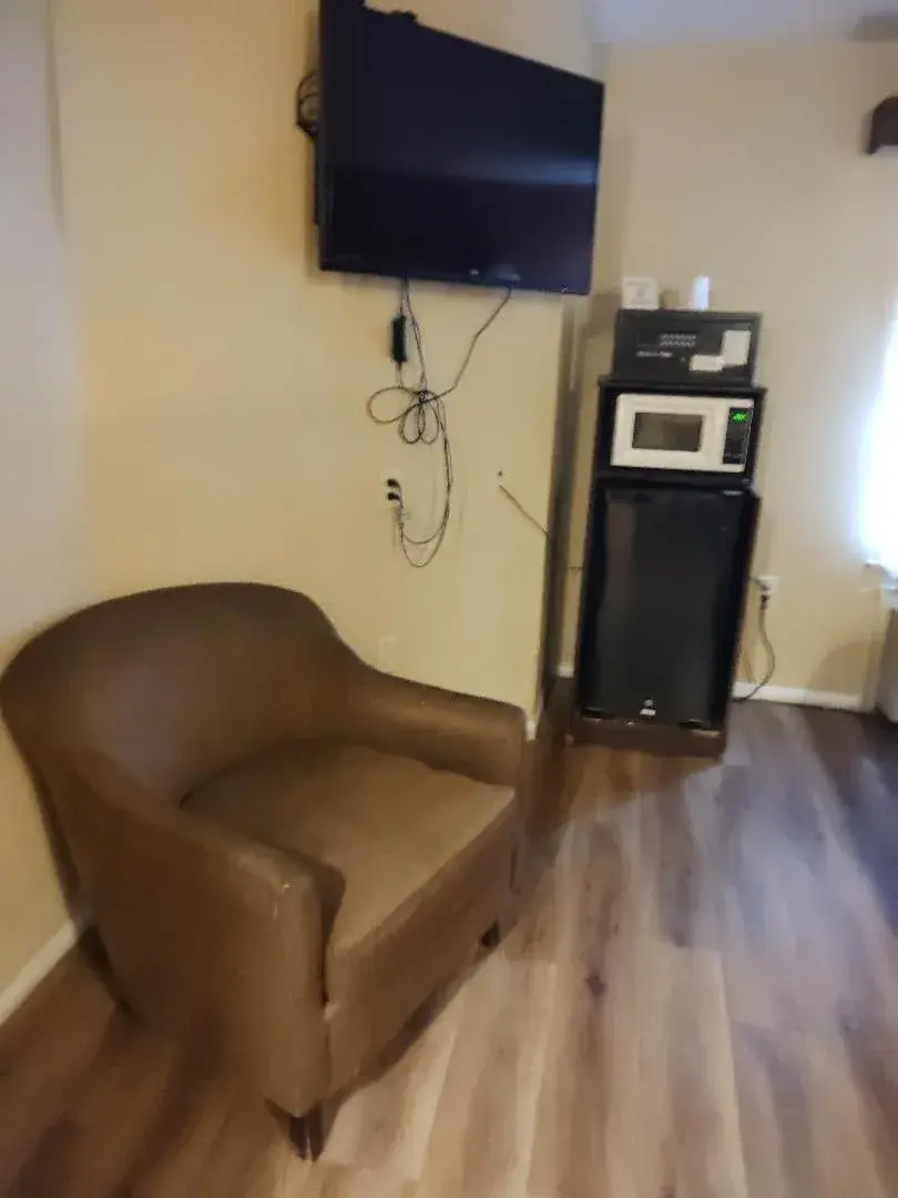 Property building in Americas Best Value Inn Caldwell Property building in Americas Best Value Inn Caldwell