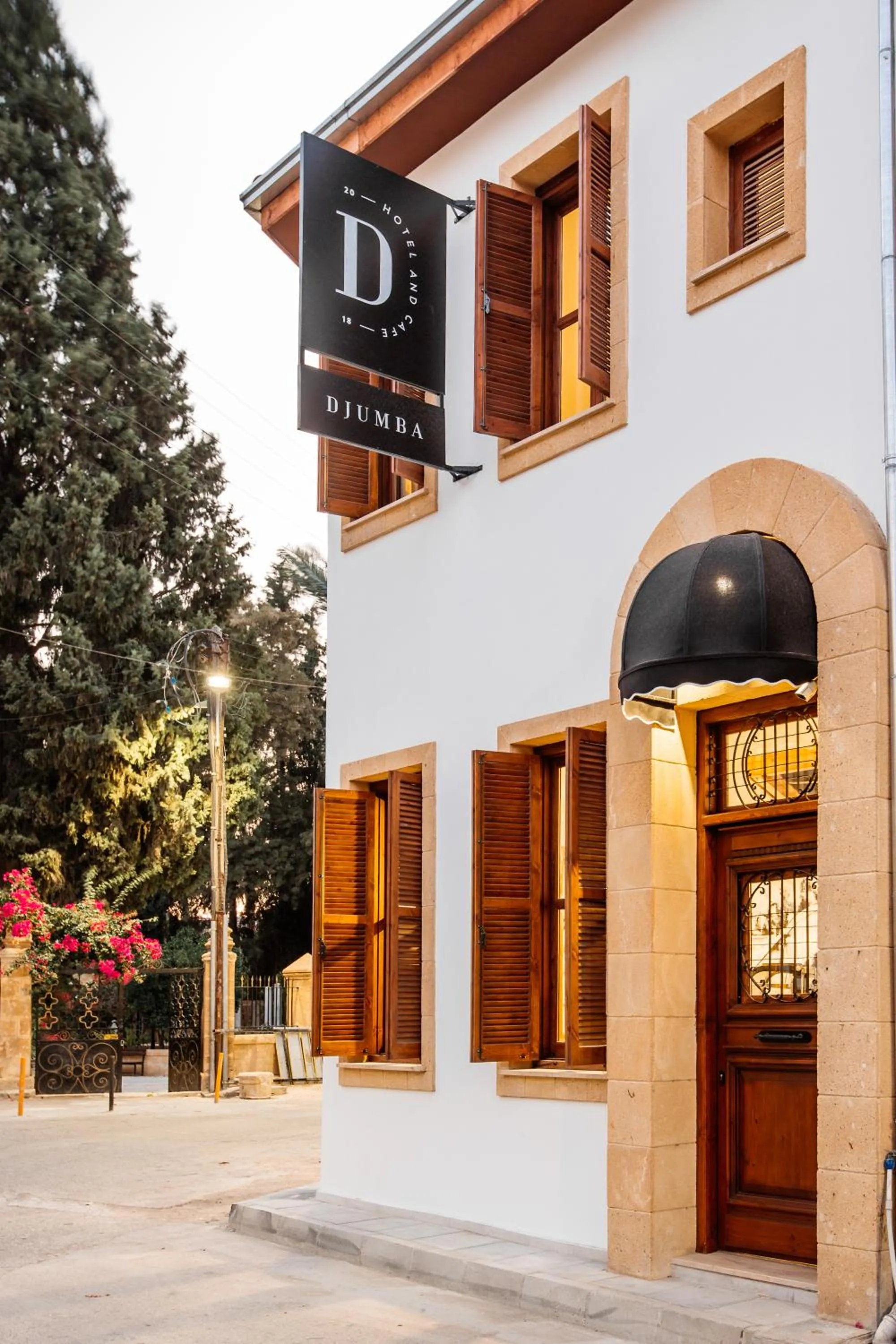 Property building in Djumba Hotel & Cafe