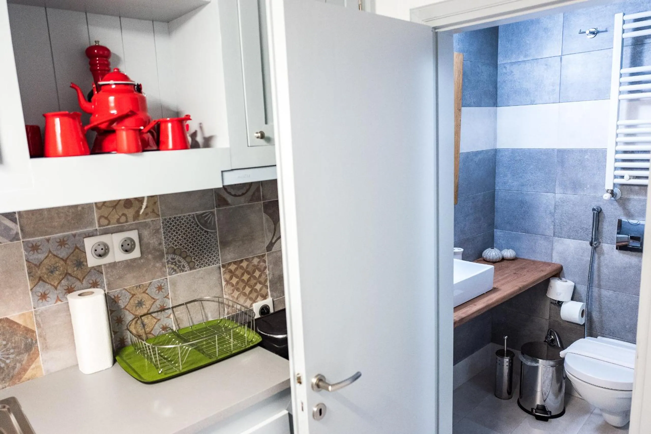 Coffee/tea facilities in Avgonima Chios Spitakia Cottages