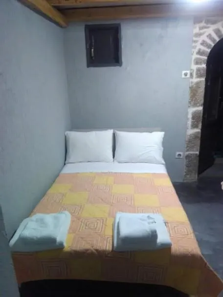 Bed in Avgonima Chios Spitakia Cottages