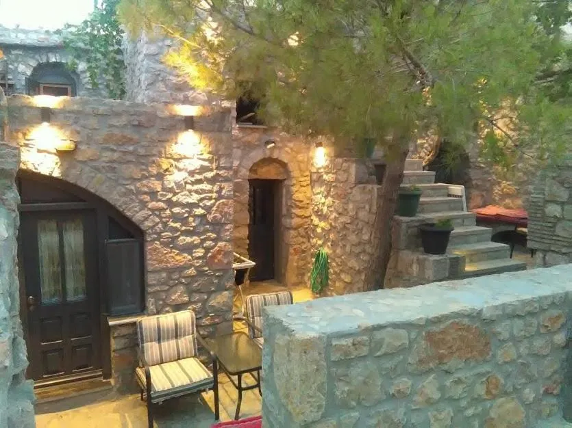 Facade/entrance in Avgonima Chios Spitakia Cottages