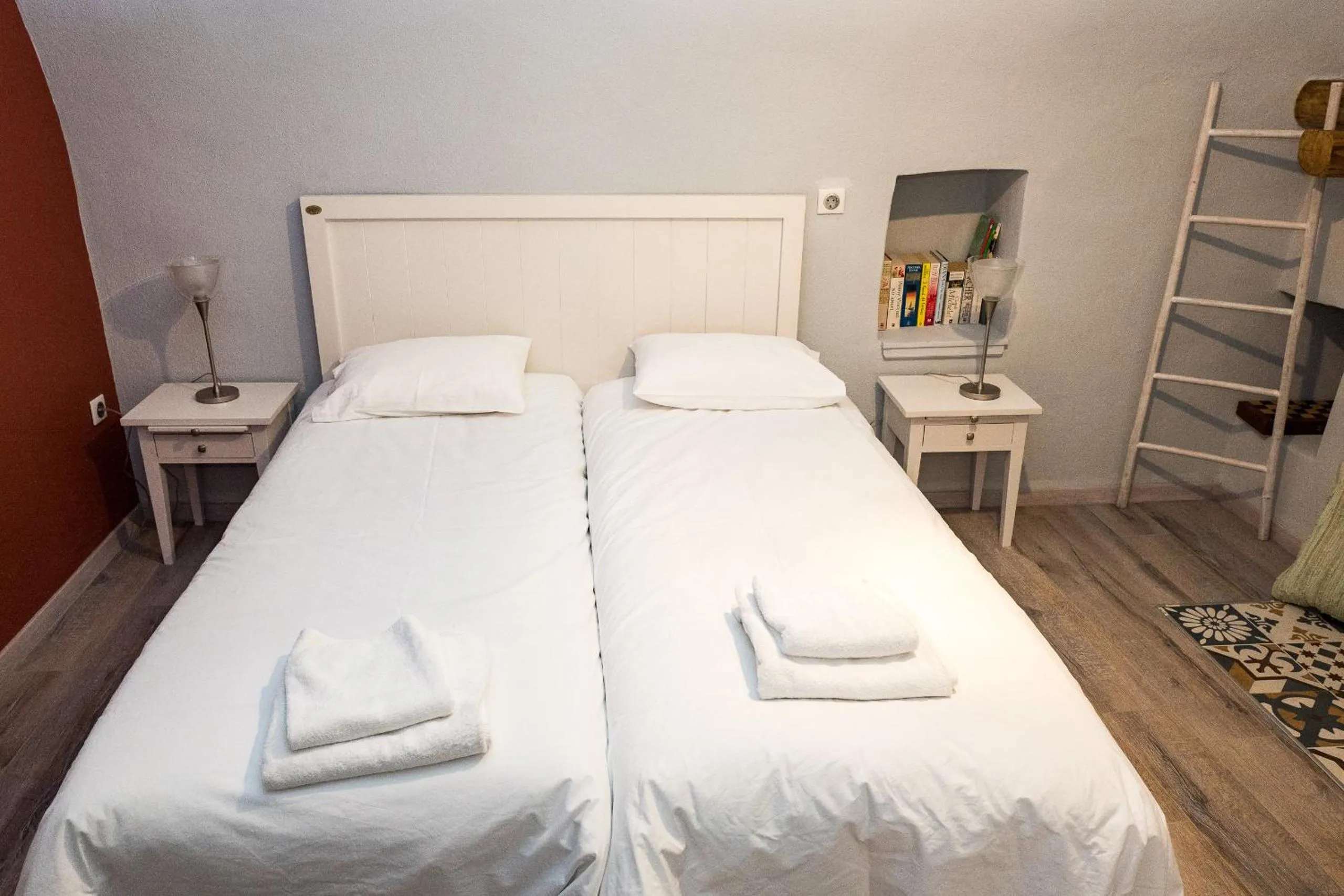 Bed in Avgonima Chios Spitakia Cottages