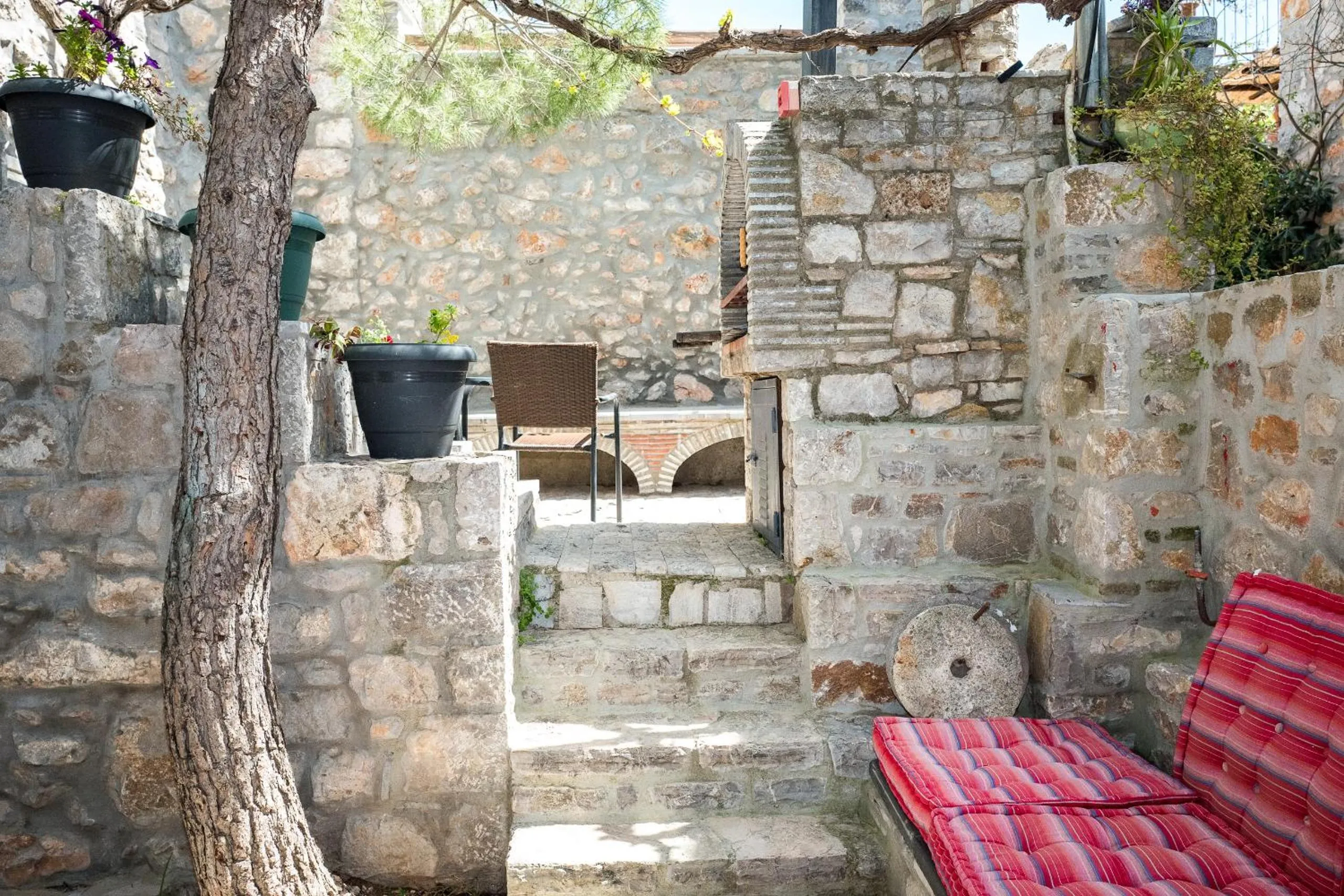 Property building in Avgonima Chios Spitakia Cottages