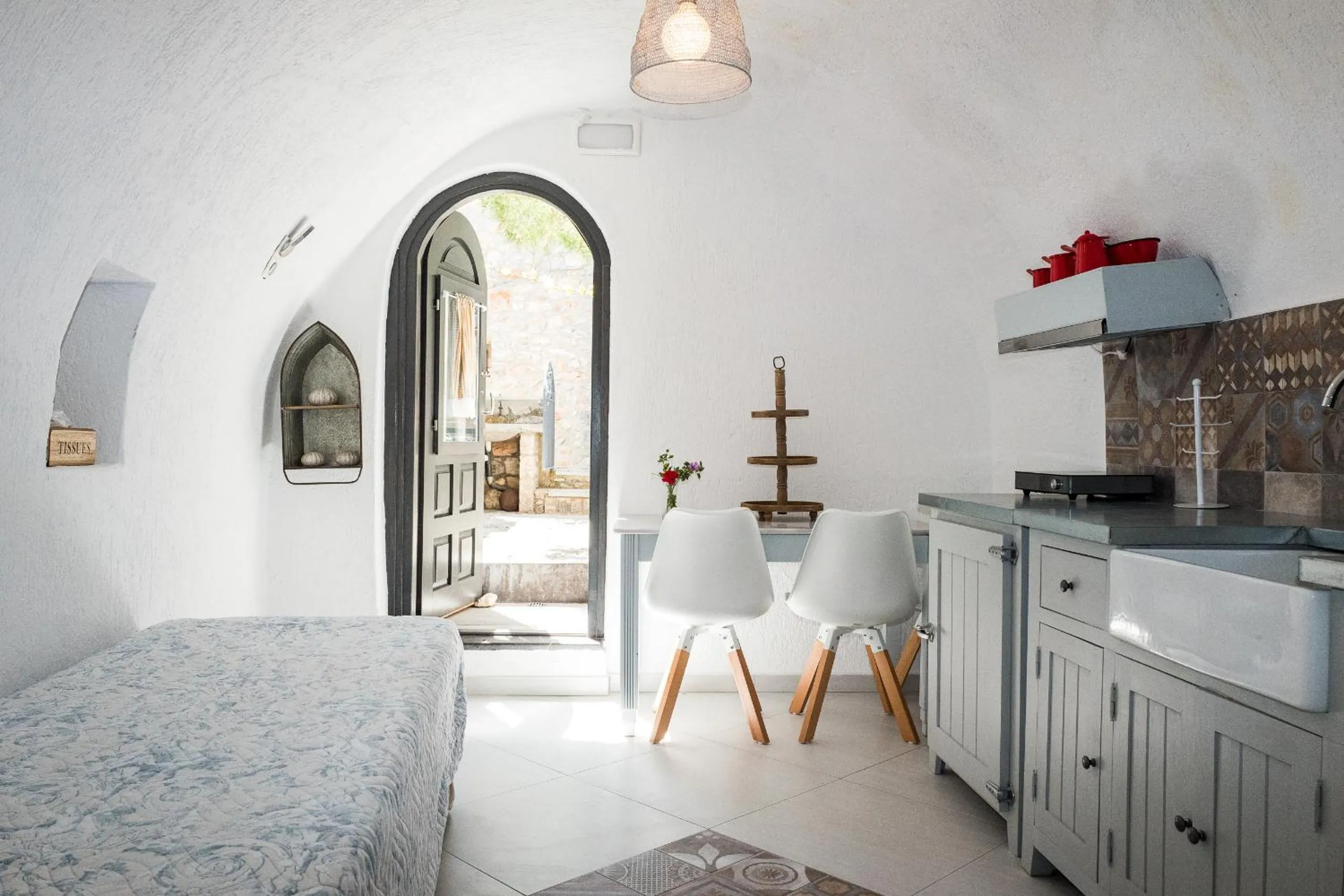 Bed in Avgonima Chios Spitakia Cottages