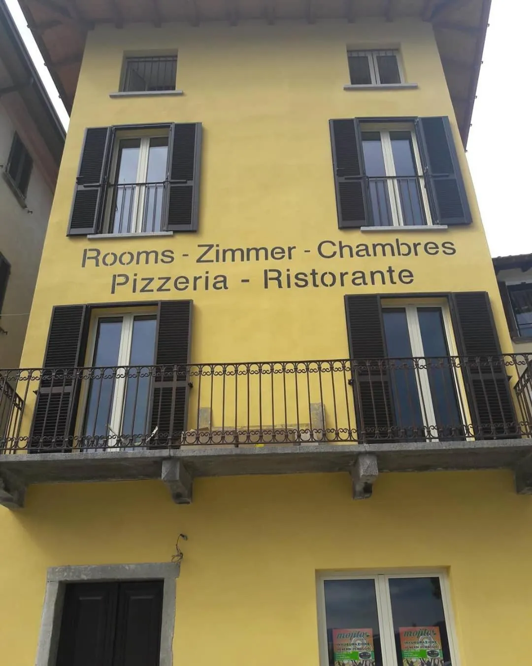 Property building in Hotel Mojito