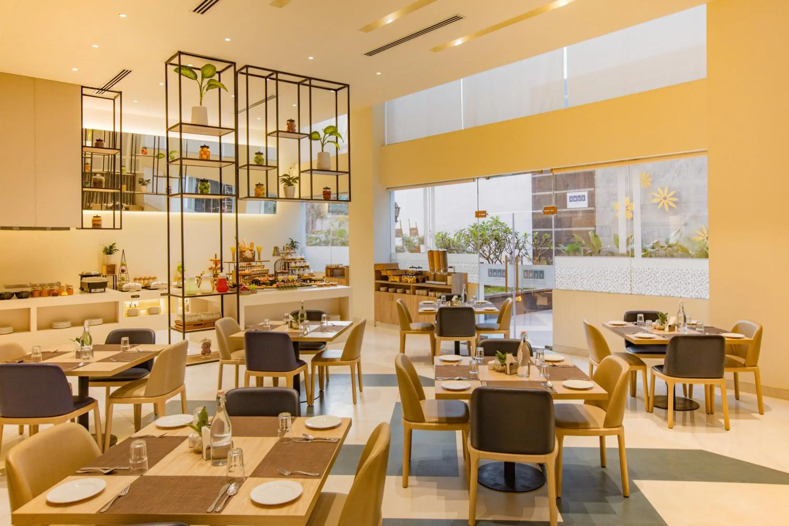 Restaurant/places to eat in Keys Prima by Lemon Tree Hotels, Pimpri, Pune Restaurant/places to eat in Keys Prima by Lemon Tree Hotels, Pimpri, Pune