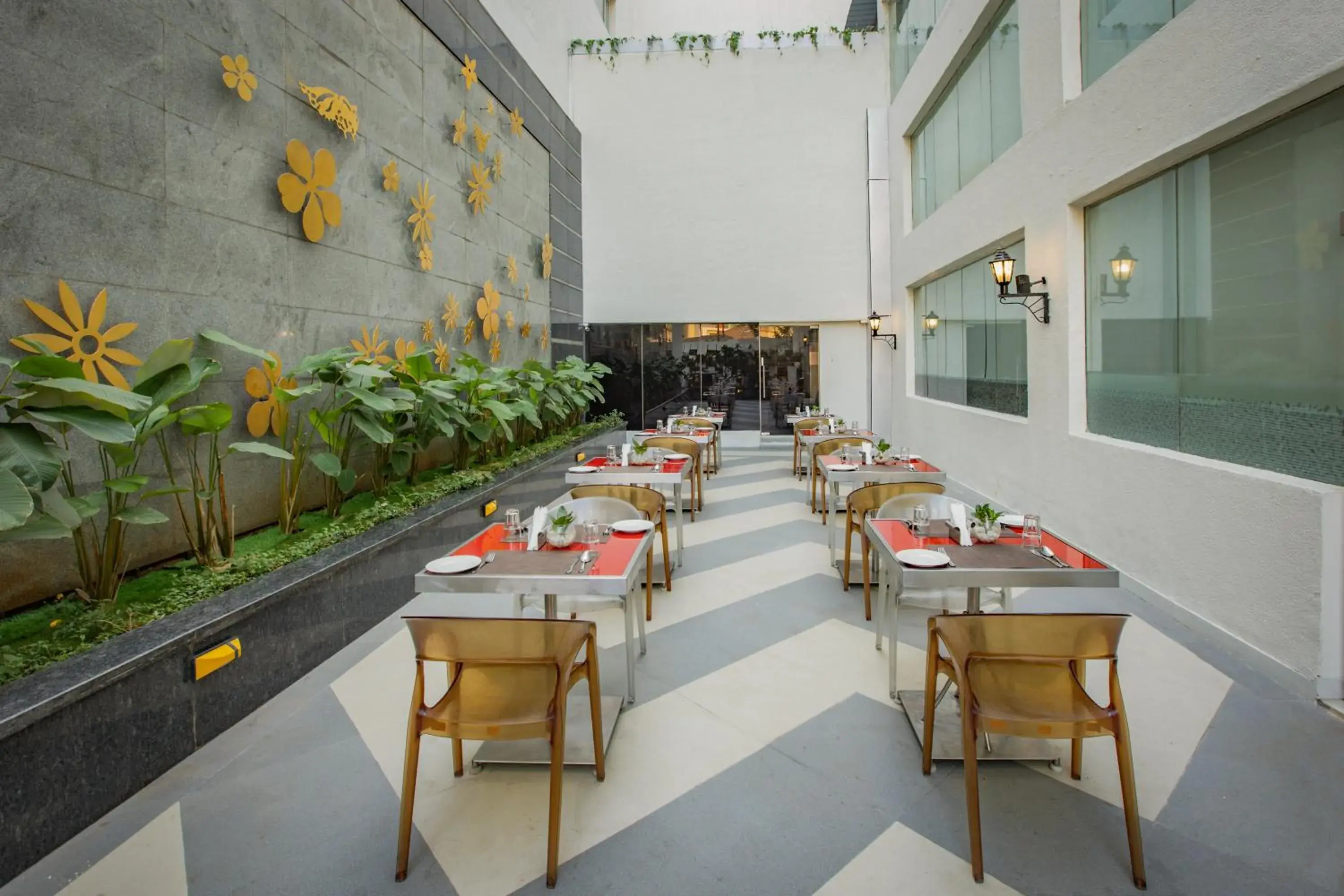 Restaurant/places to eat in Keys Prima by Lemon Tree Hotels, Pimpri, Pune Restaurant/places to eat in Keys Prima by Lemon Tree Hotels, Pimpri, Pune