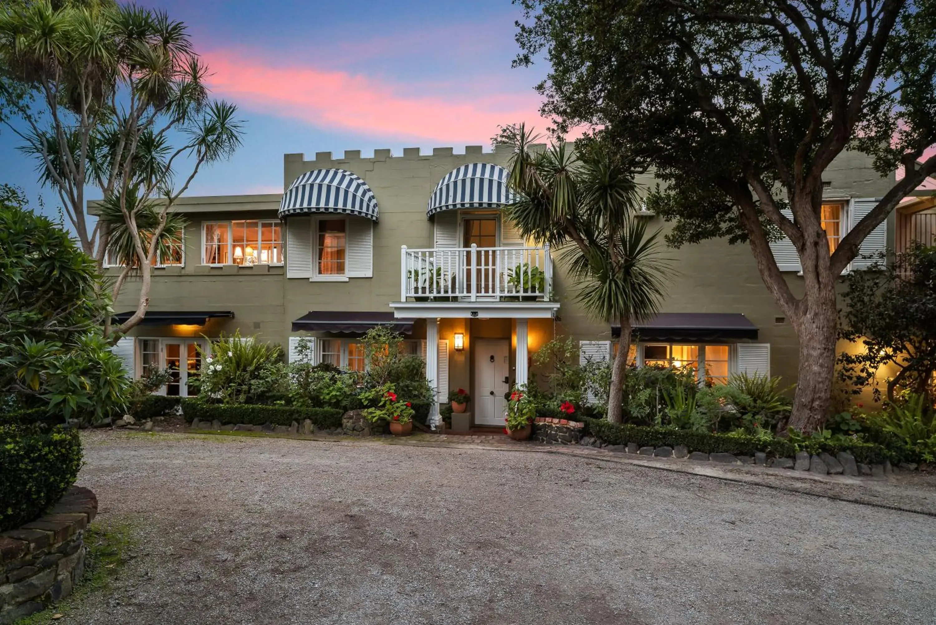 Property building in The Castle - Villa by the Sea Property building in The Castle - Villa by the Sea