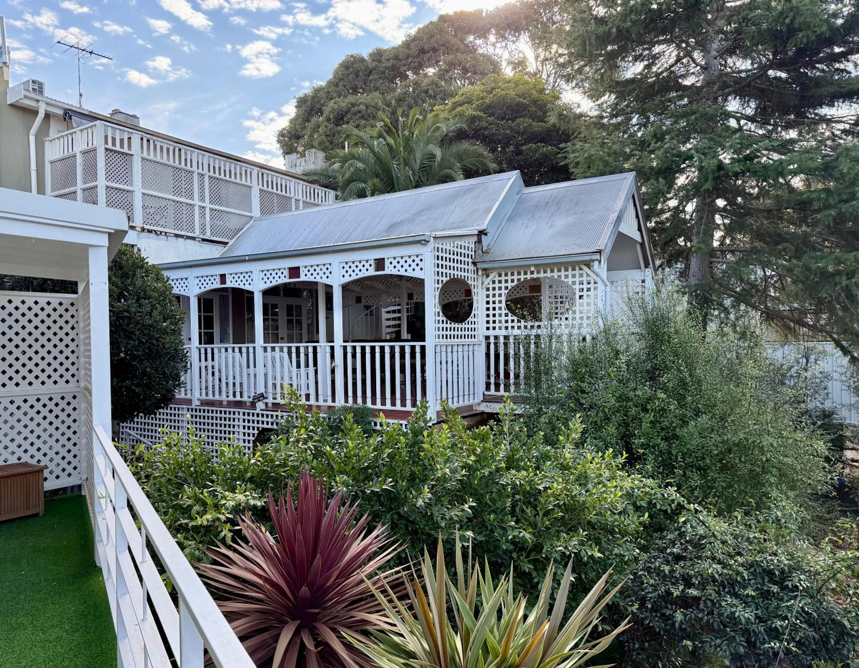 The Castle - Villa by the Sea
