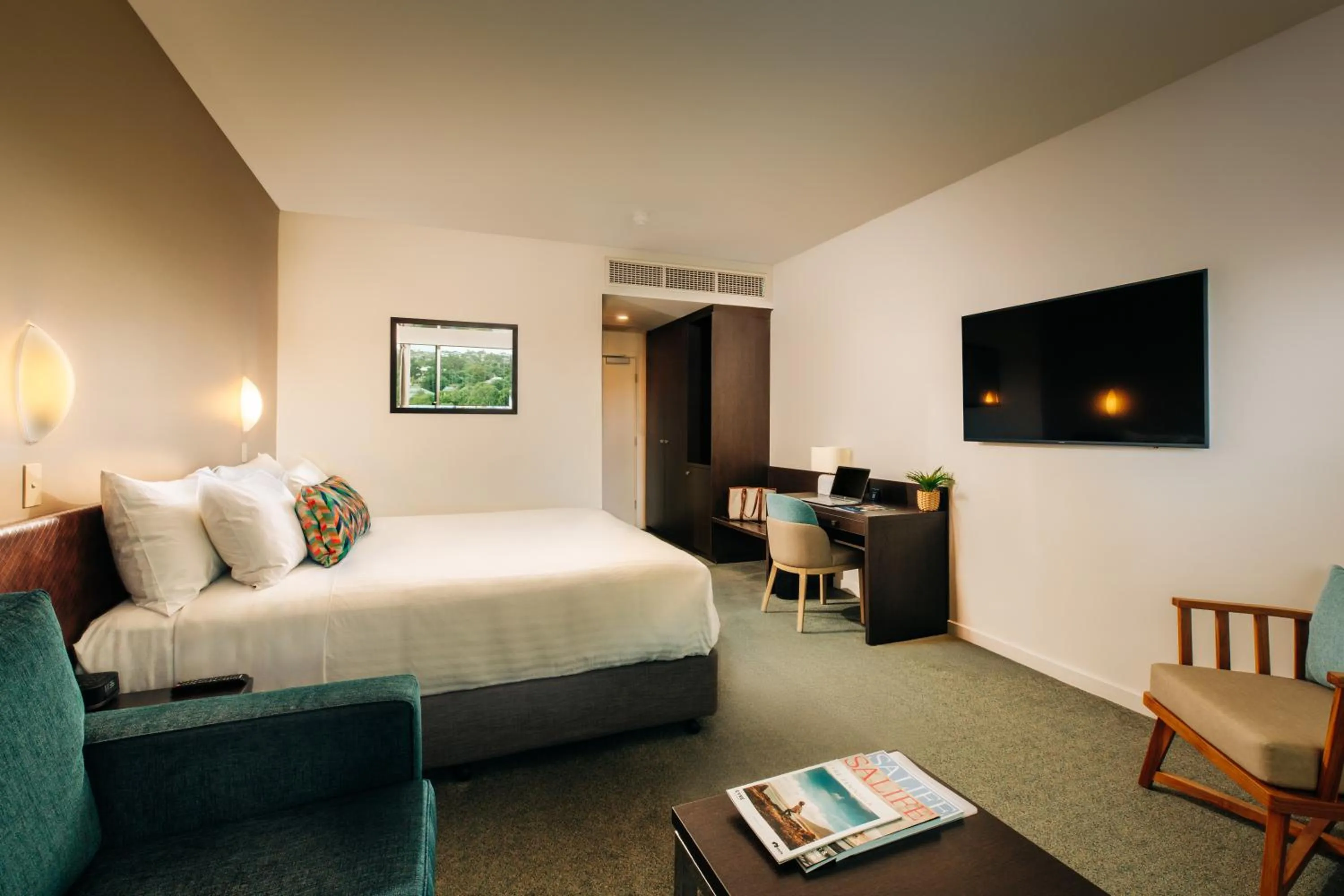 Bed in Port Lincoln Hotel