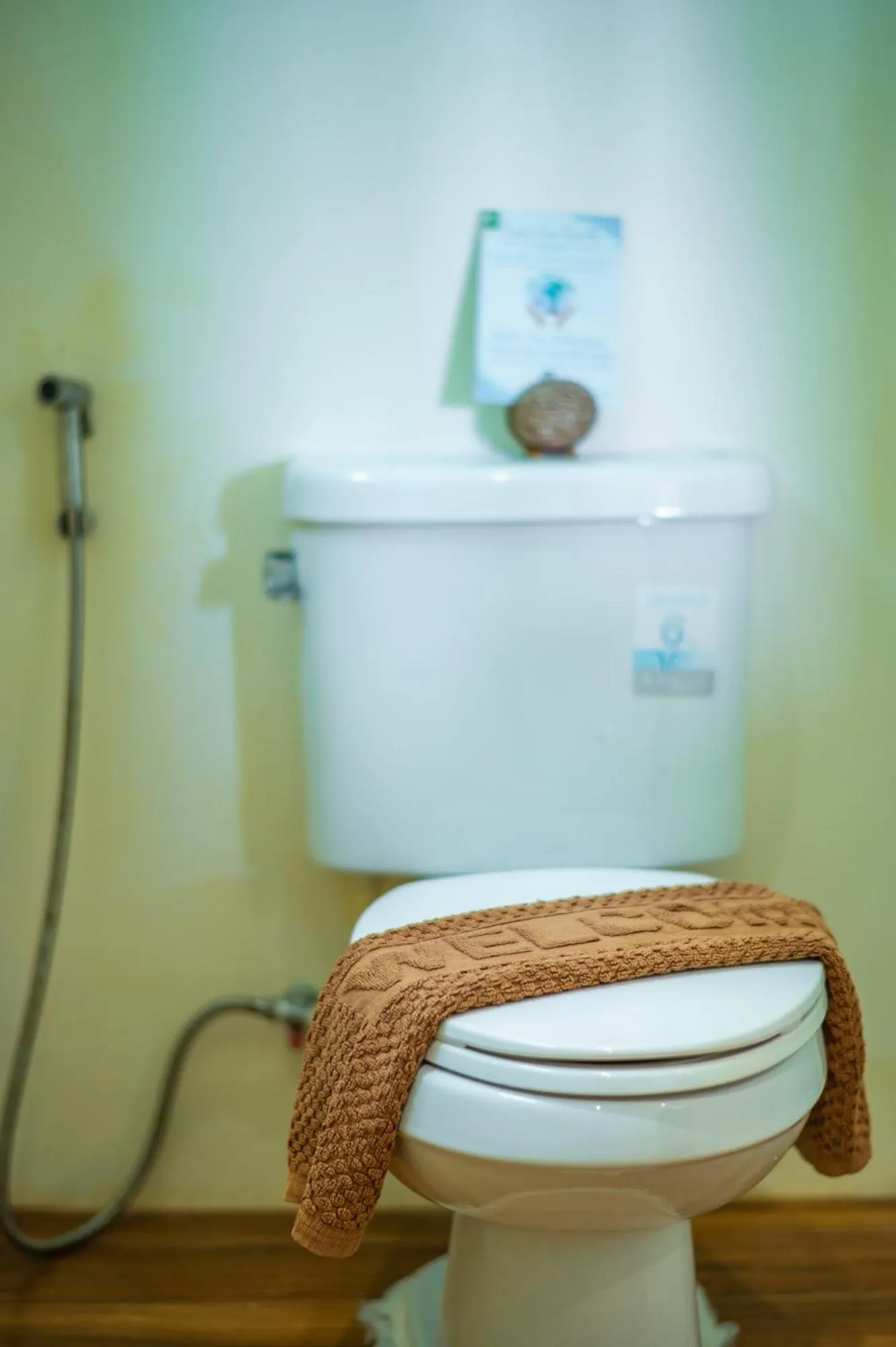 Toilet in Pawapi Beach Resort Koh Mook