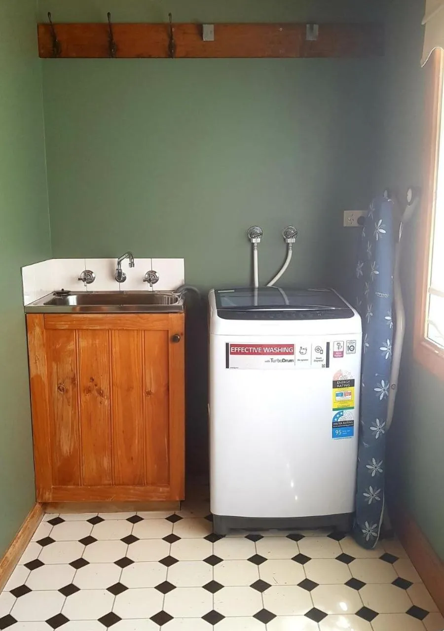 laundry in Red Brier Cottage Accommodation