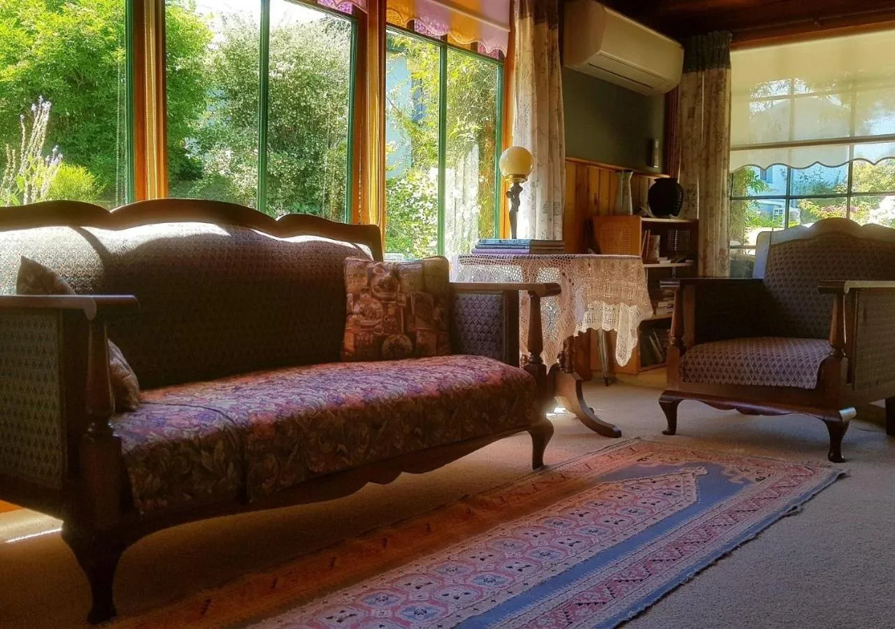 Seating area in Red Brier Cottage Accommodation