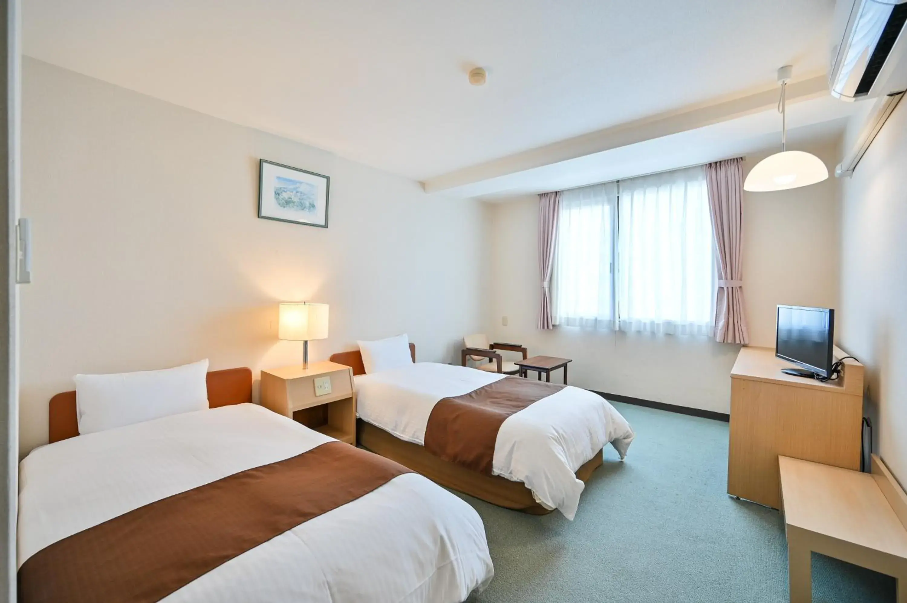 Photo of the whole room, Bed in Kagoshima Daiichi Hotel Kamoike Photo of the whole room, Bed in Kagoshima Daiichi Hotel Kamoike