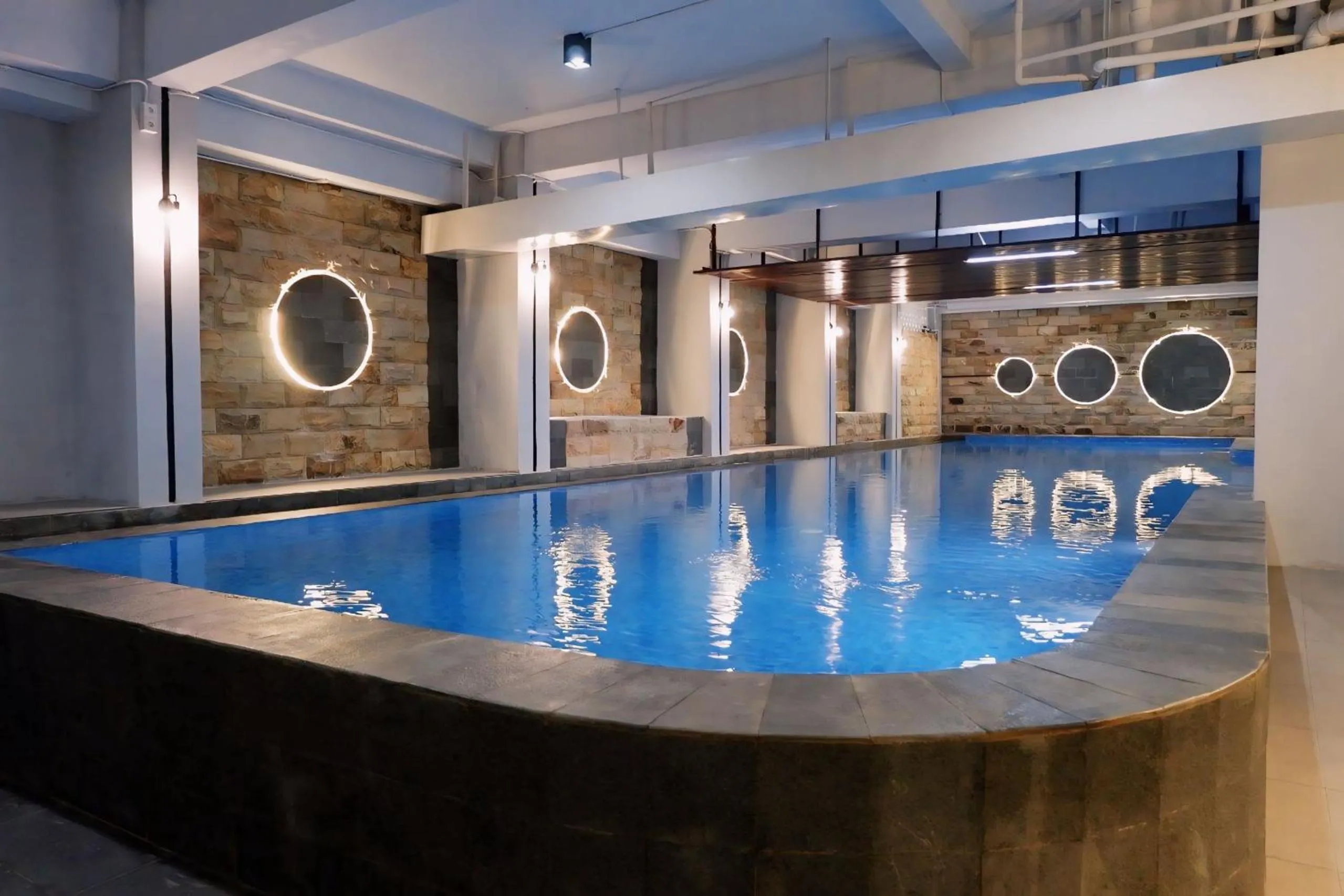 Swimming pool in Hotel Grasia