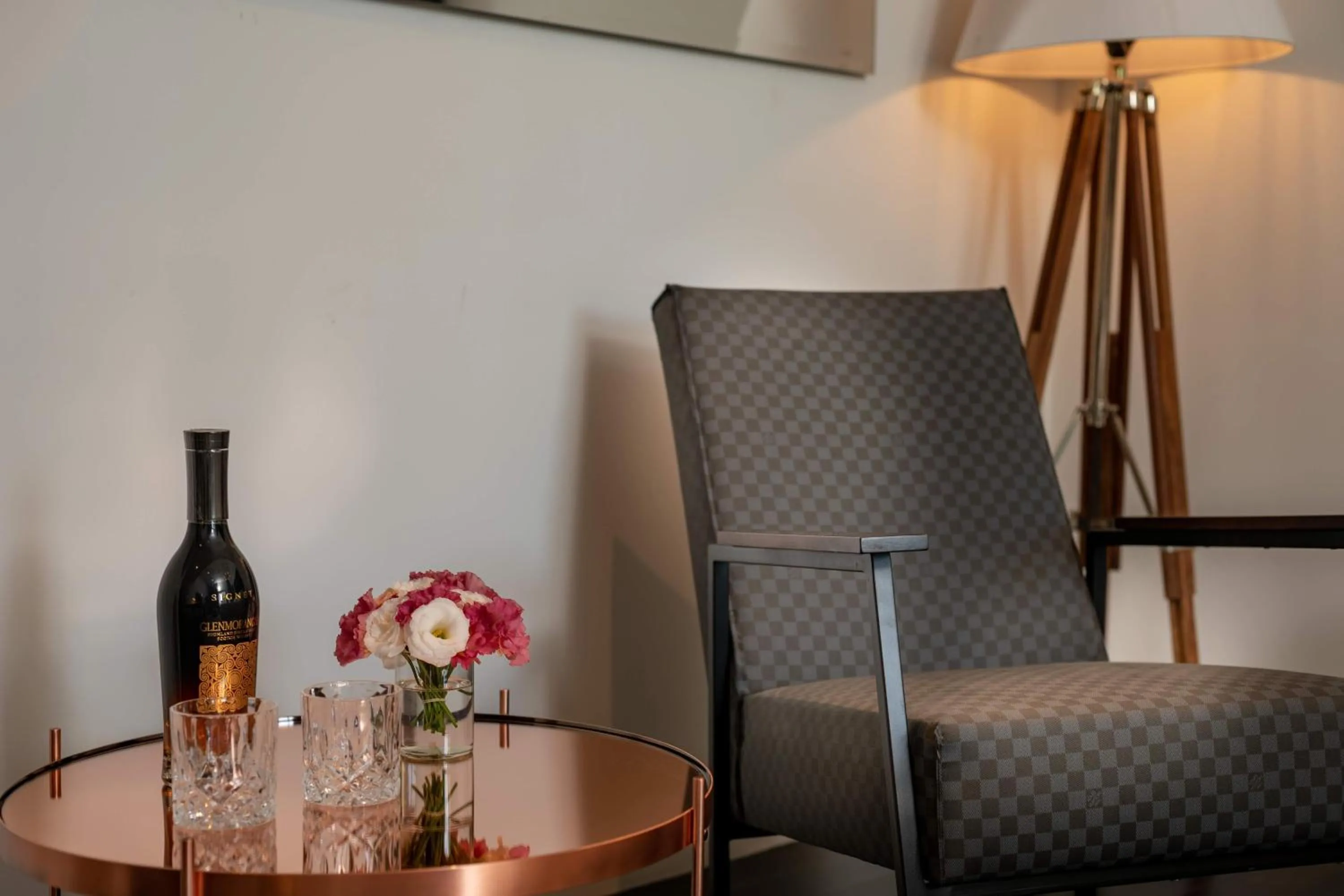 Seating area in Lear Sense Hotel