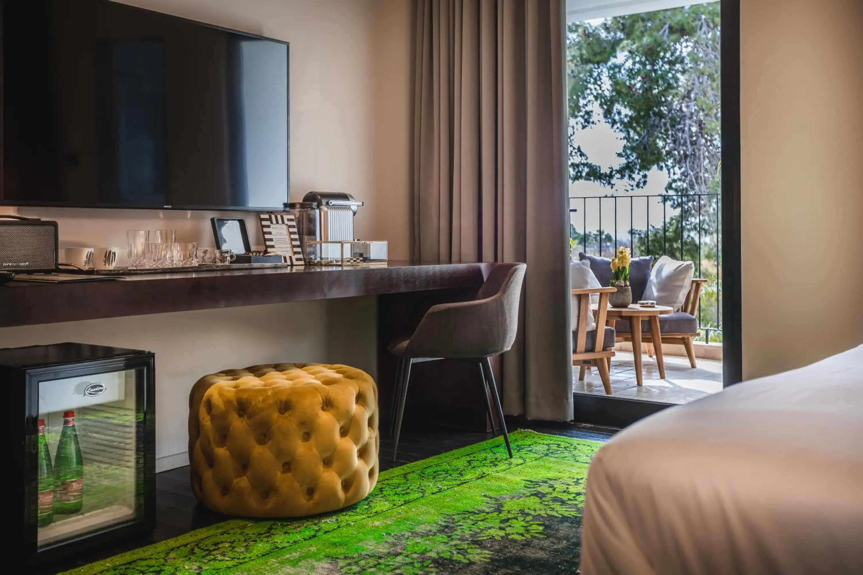 Deluxe Double Room with Balcony - single occupancy in Lear Sense Hotel Deluxe Double Room with Balcony - single occupancy in Lear Sense Hotel