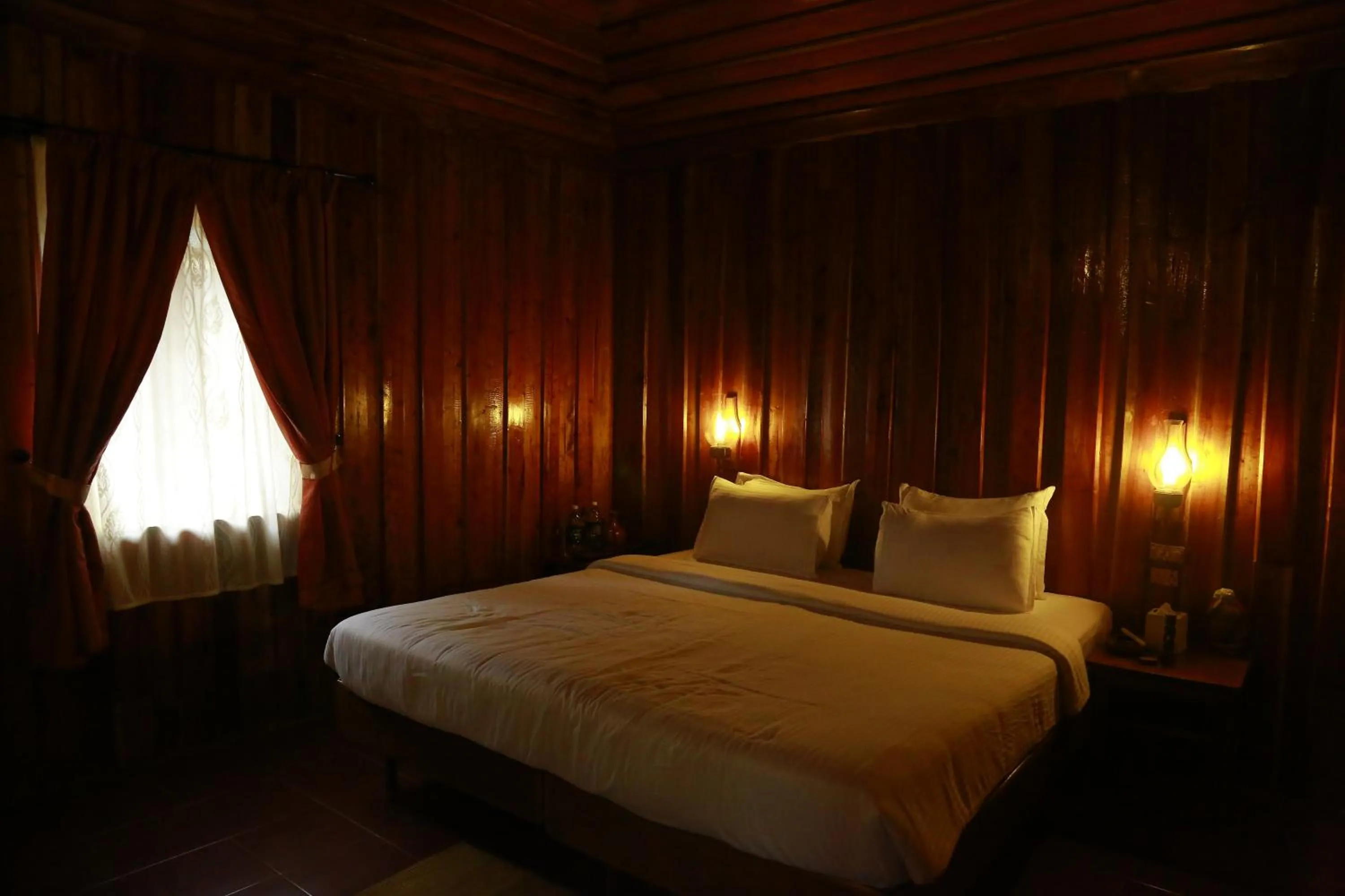 Bedroom, Bed in Saj Vagamon Hideout