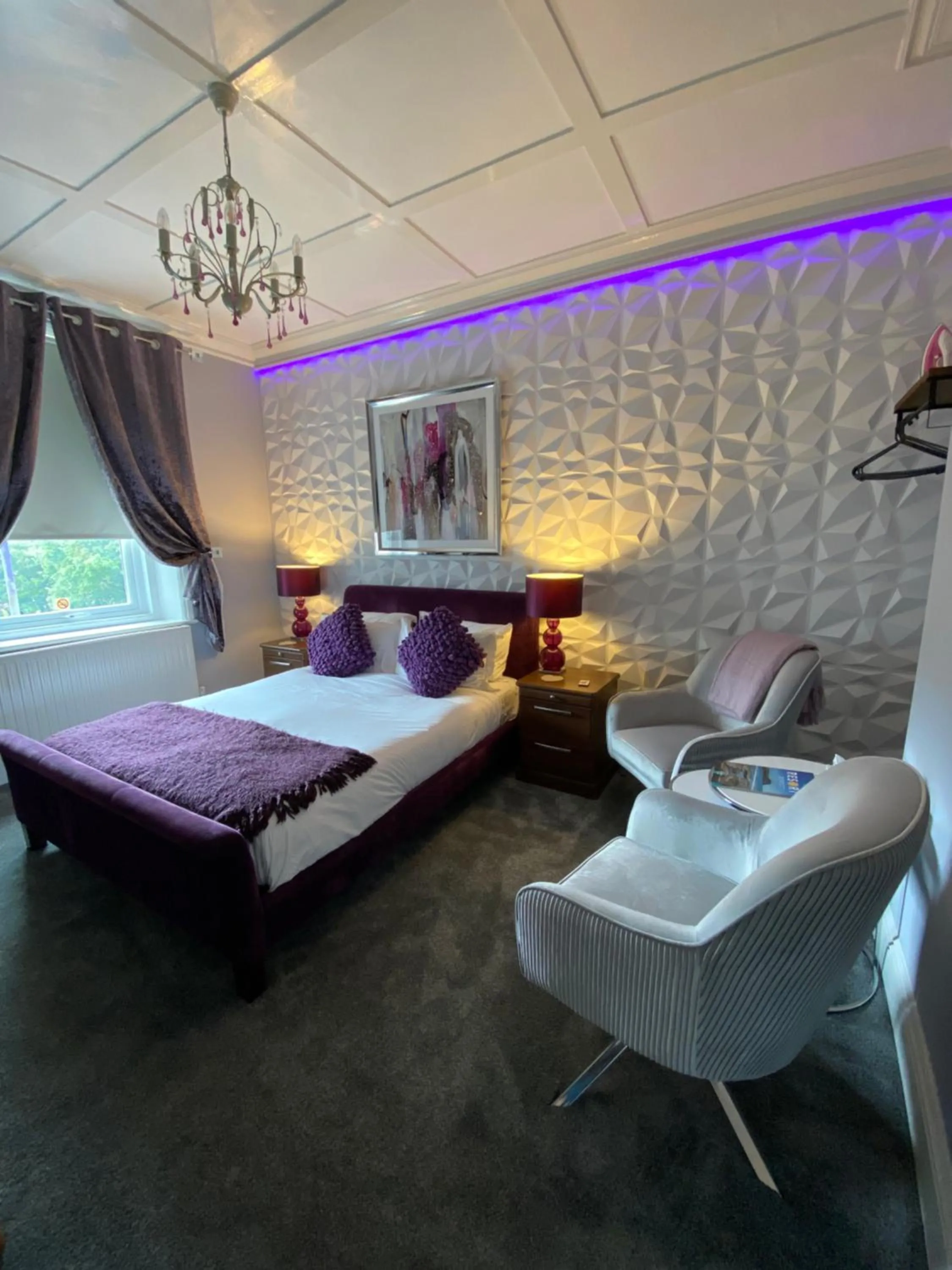 Ashmira Guest House
