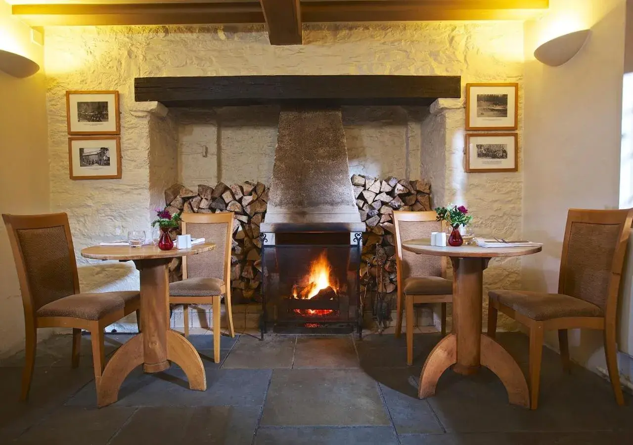 Restaurant/places to eat in Dartington Hall Restaurant/places to eat in Dartington Hall