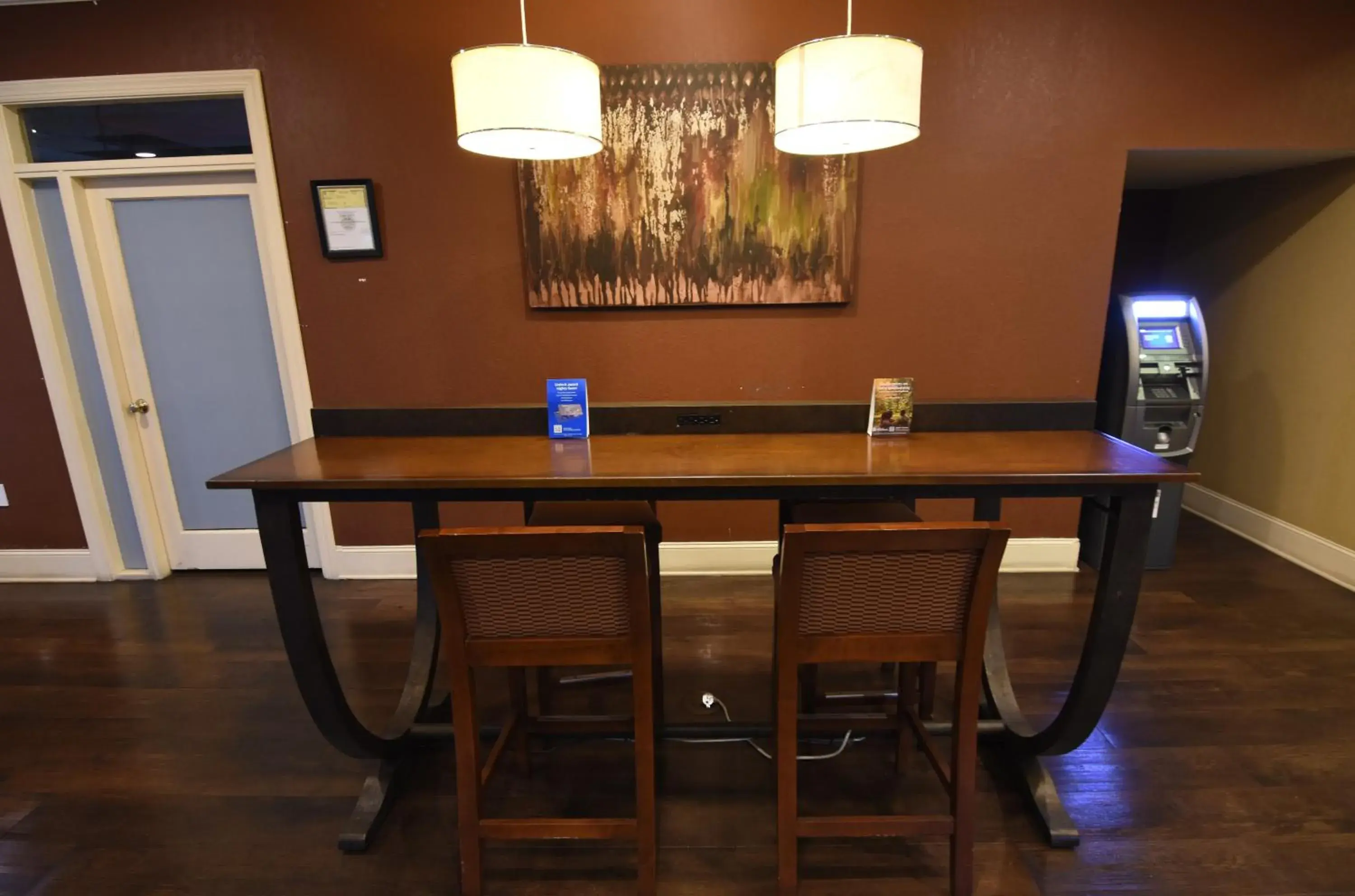 Property building in Best Western Point South Property building in Best Western Point South