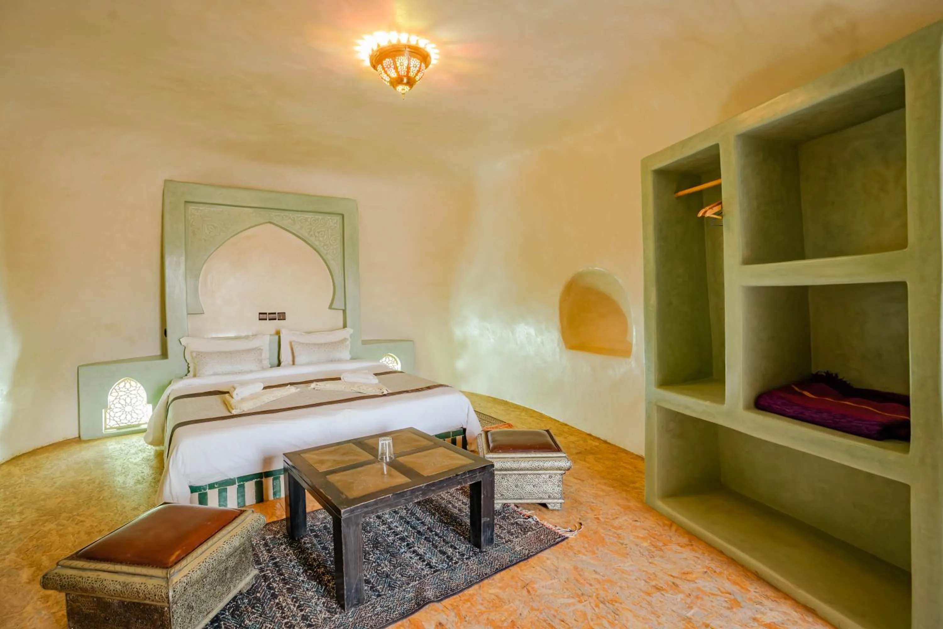 Bed in Kasbah Tizzarouine