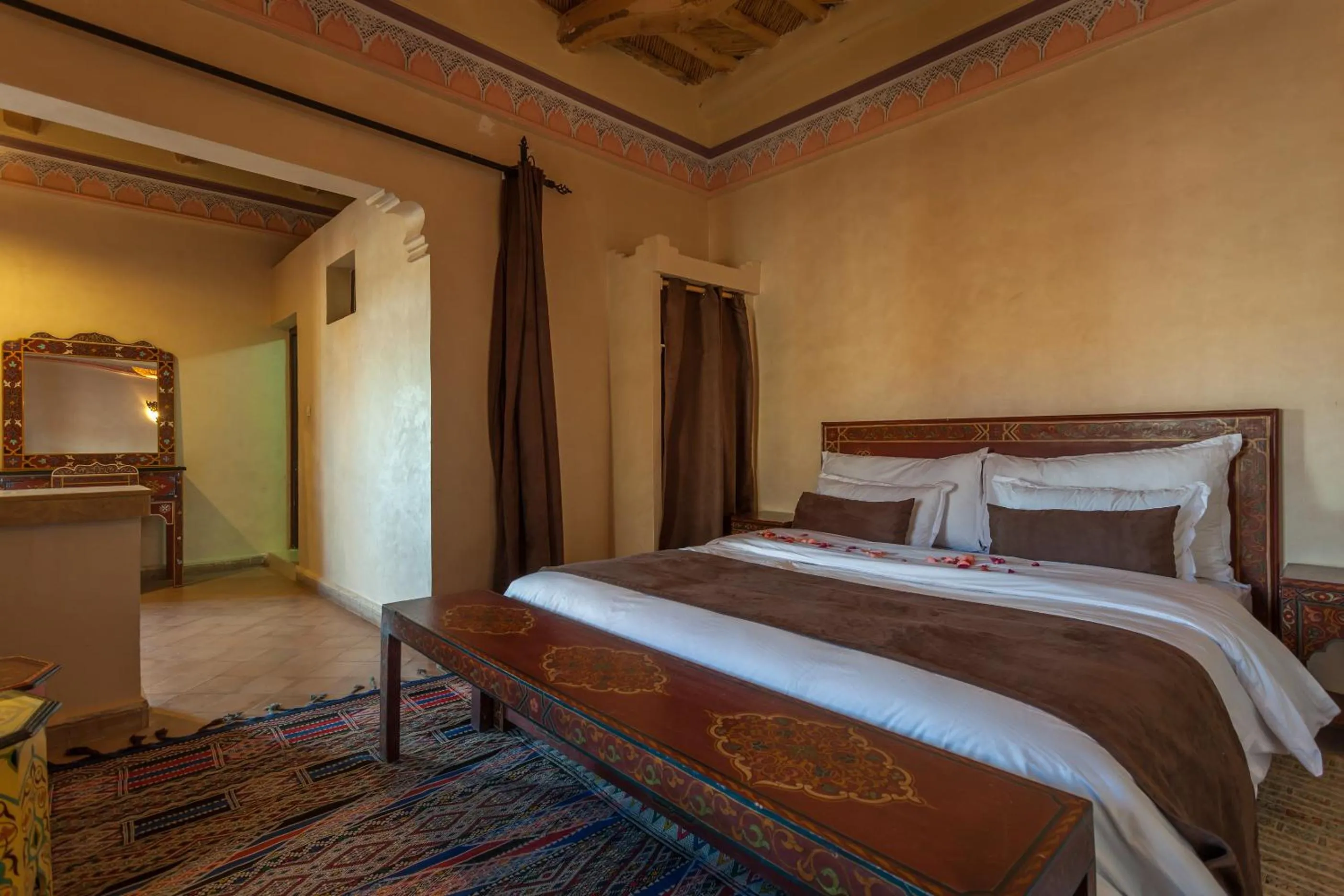 Bed in Kasbah Tizzarouine