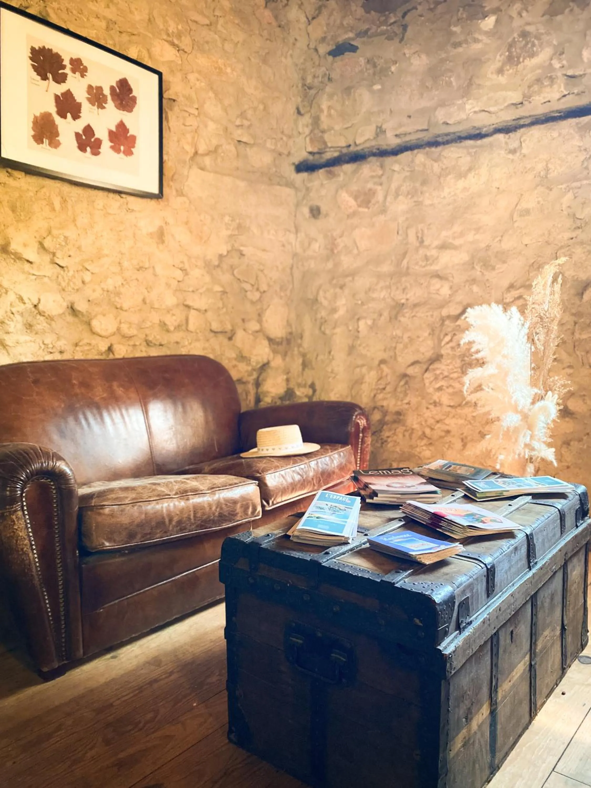 Lobby or reception in Château le Bouïs