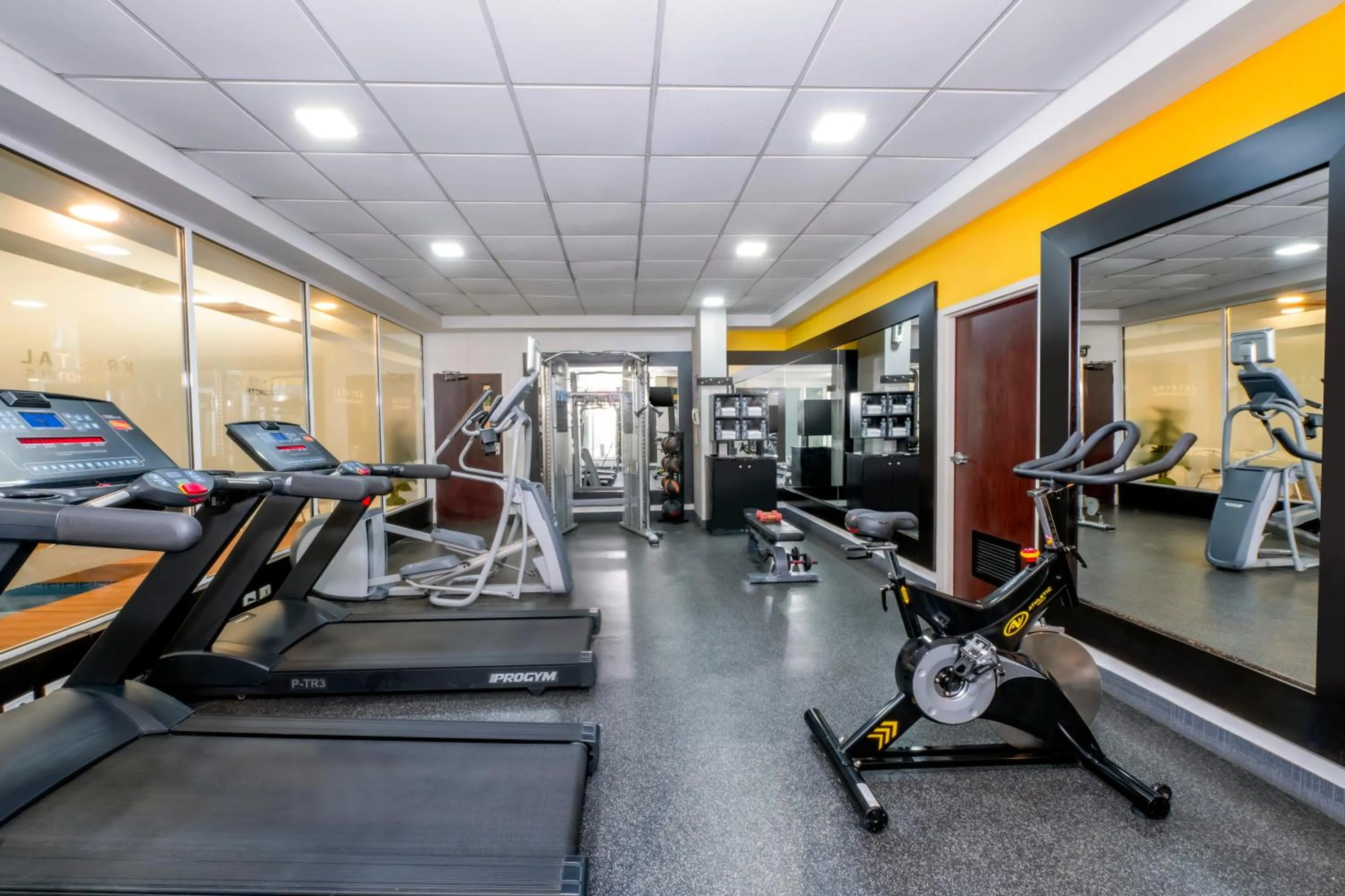 Fitness centre/facilities in Krystal Urban Monterrey San Jeronimo
