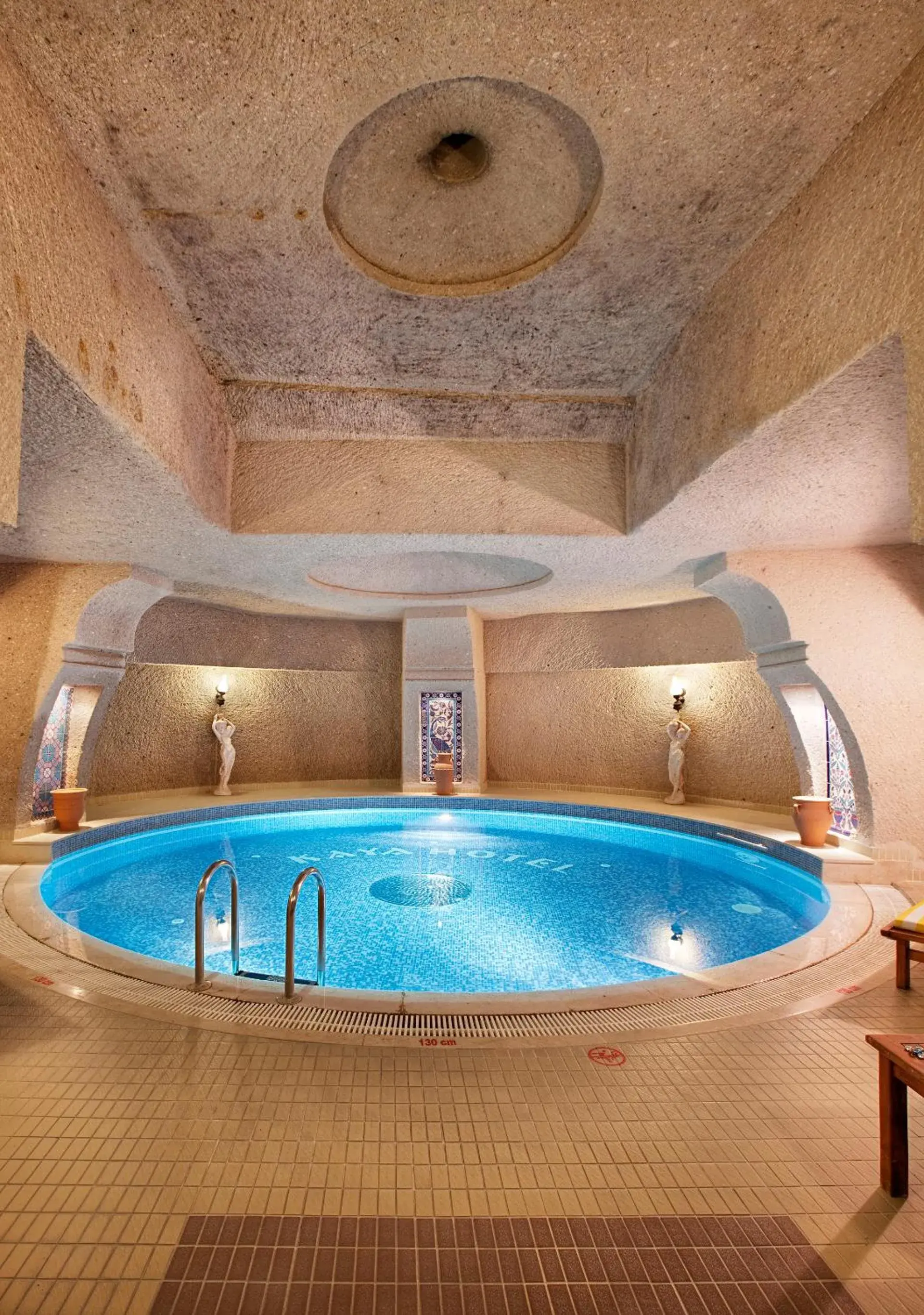 Property building in Uchisar Kaya Otel Property building in Uchisar Kaya Otel