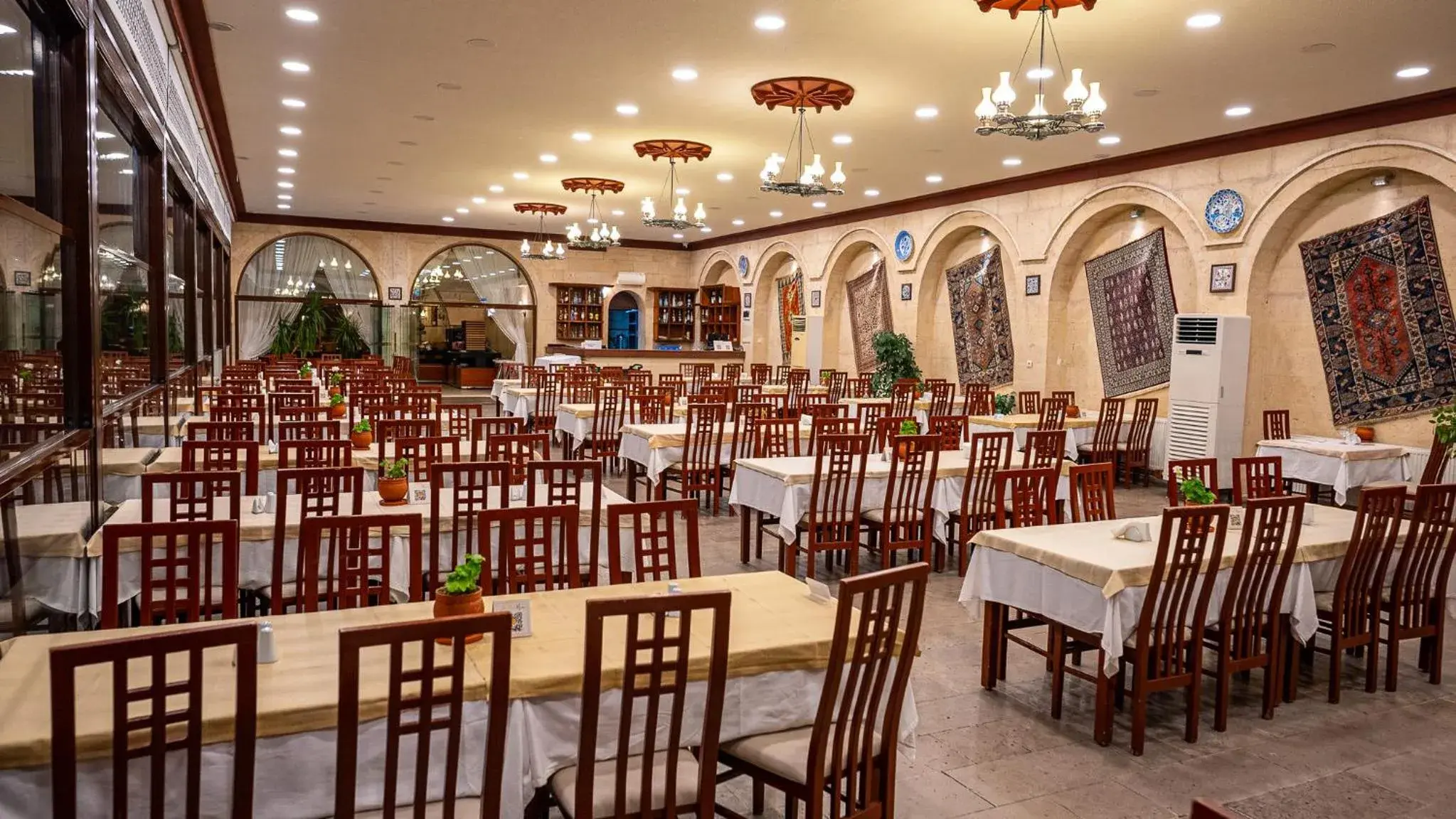 Restaurant/places to eat in Uchisar Kaya Otel Restaurant/places to eat in Uchisar Kaya Otel