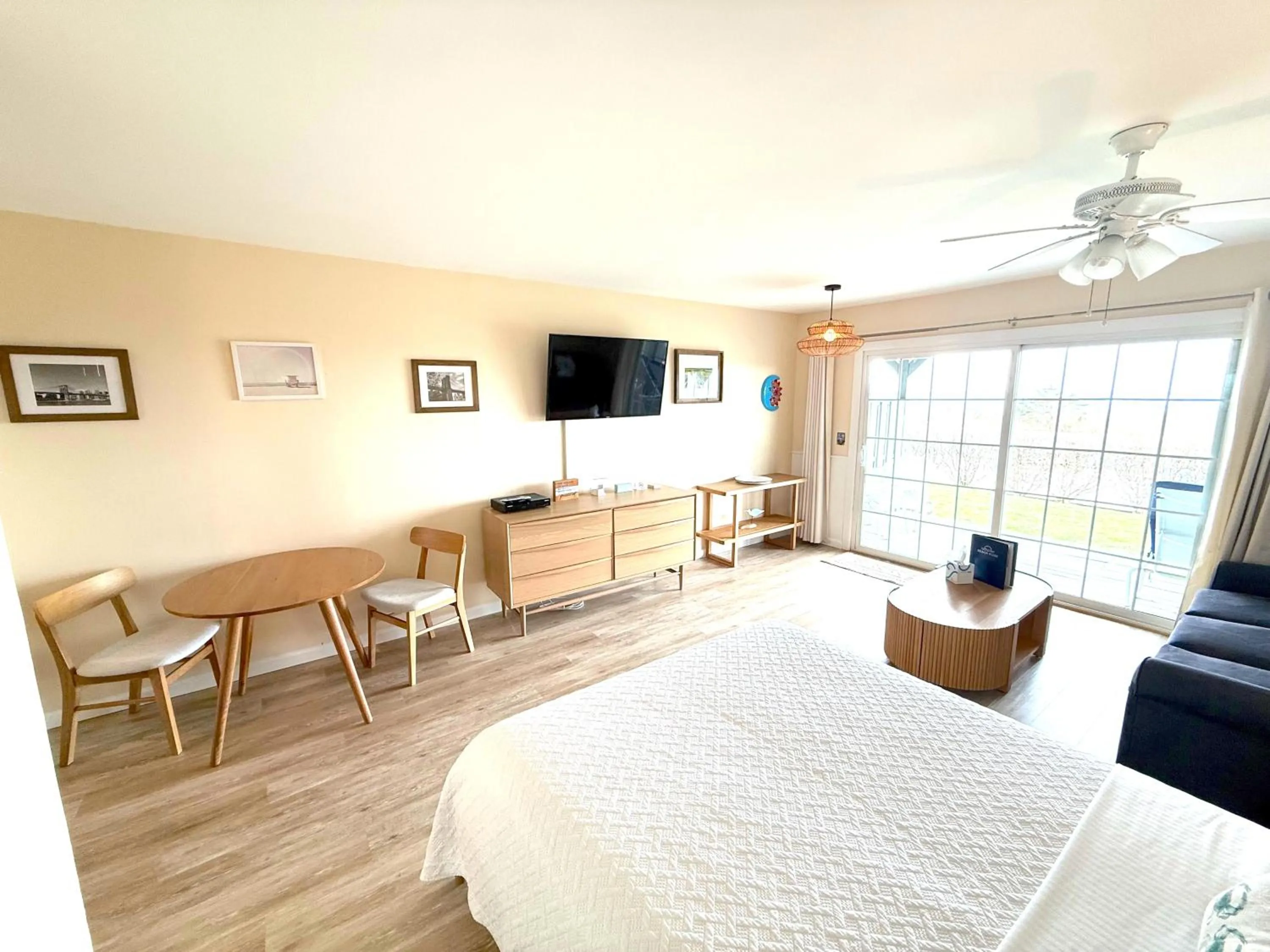 Bed in Beach Plum Resort