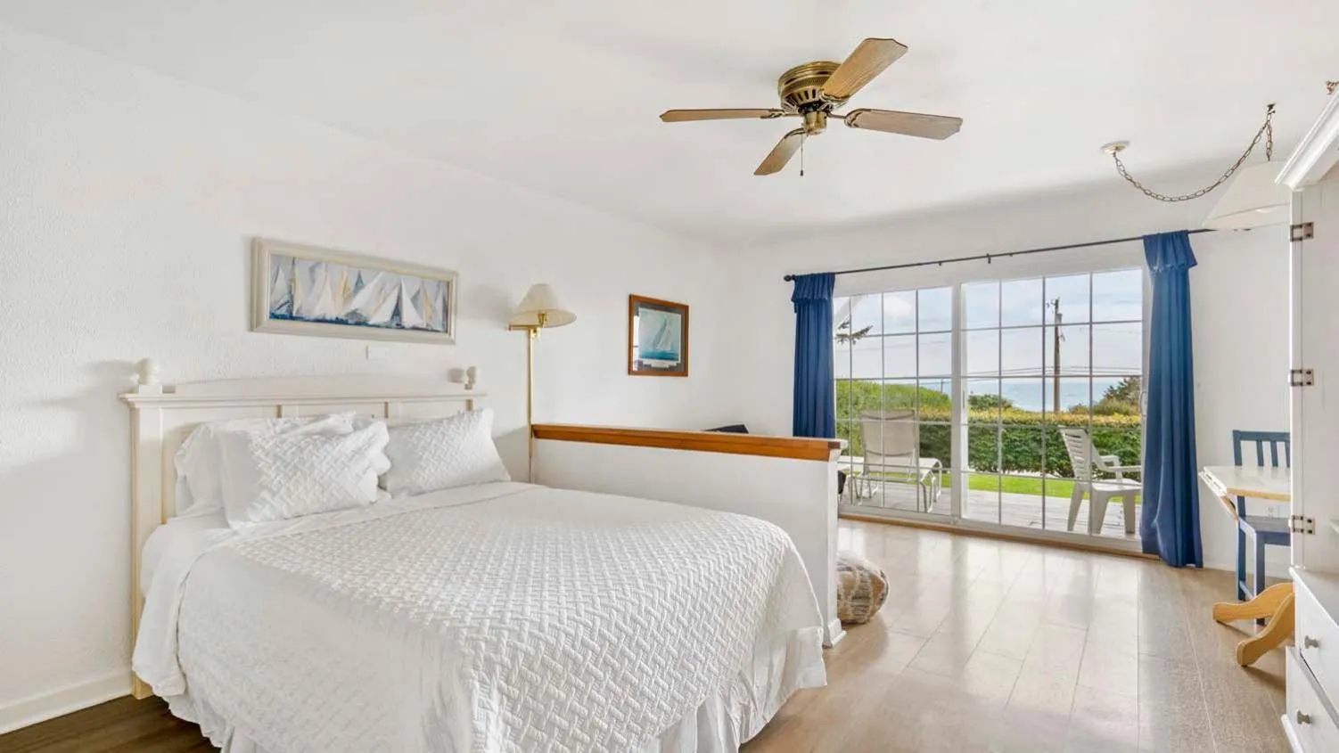 Bed in Beach Plum Resort