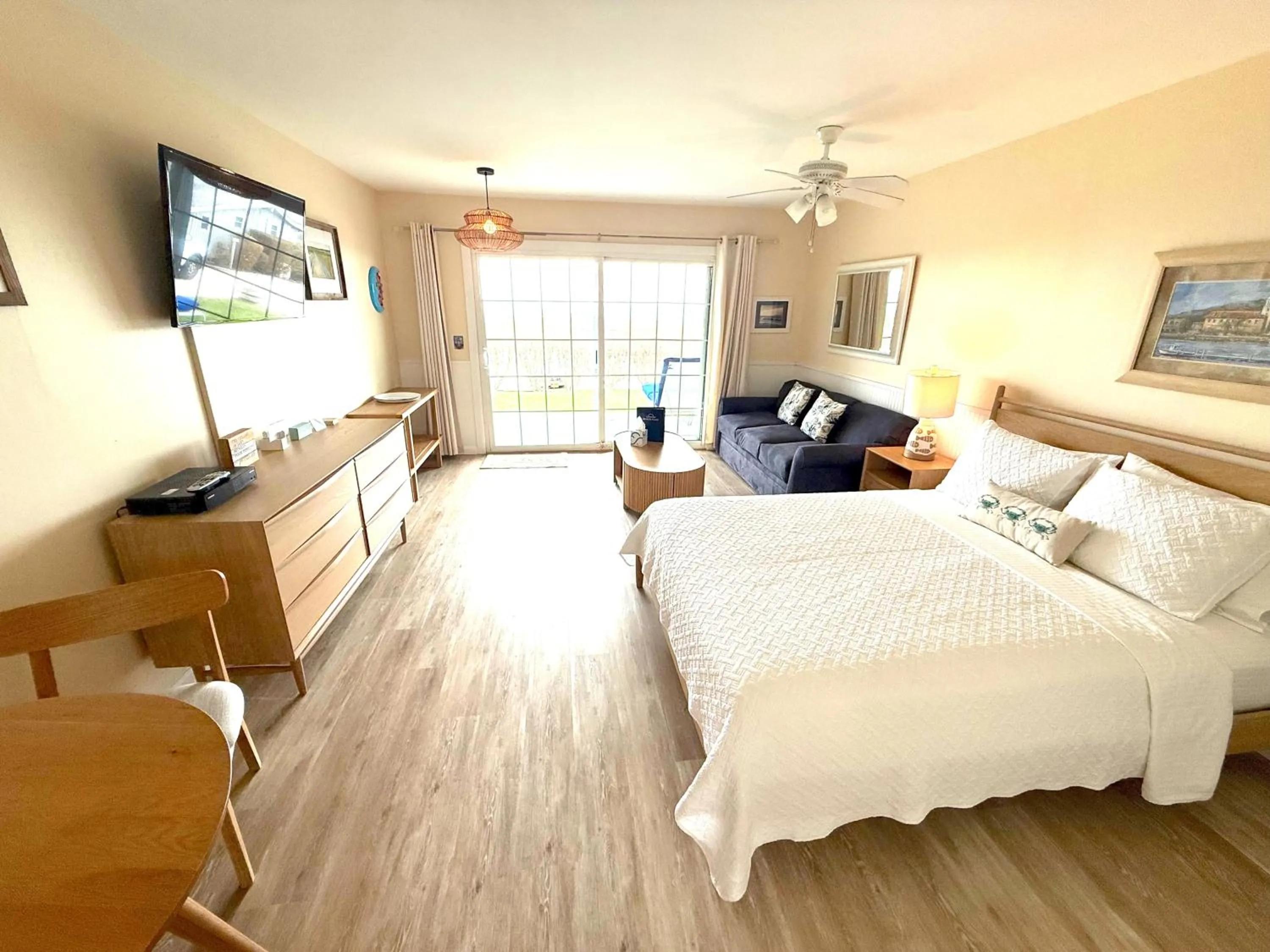 Bed in Beach Plum Resort