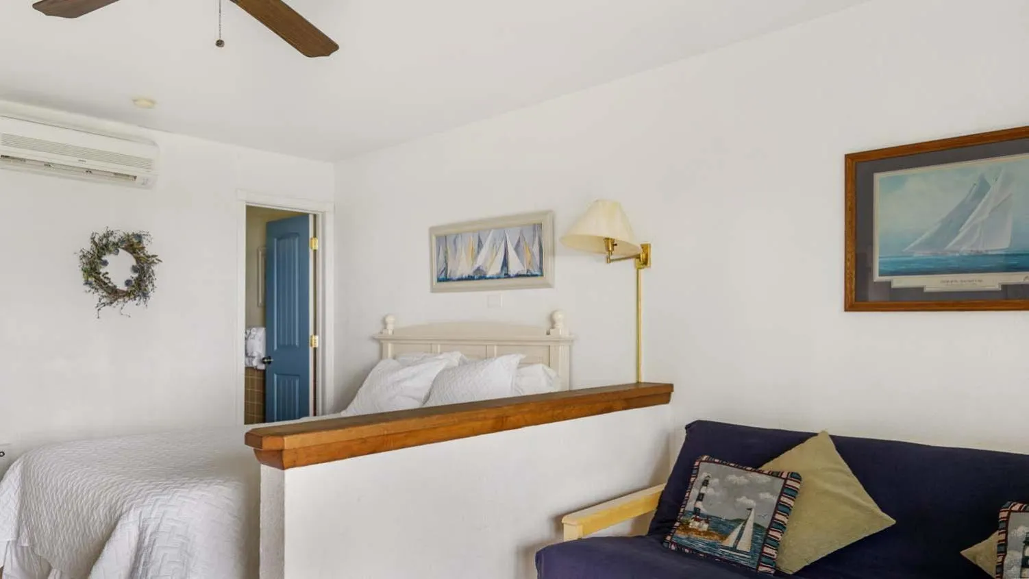Bed in Beach Plum Resort